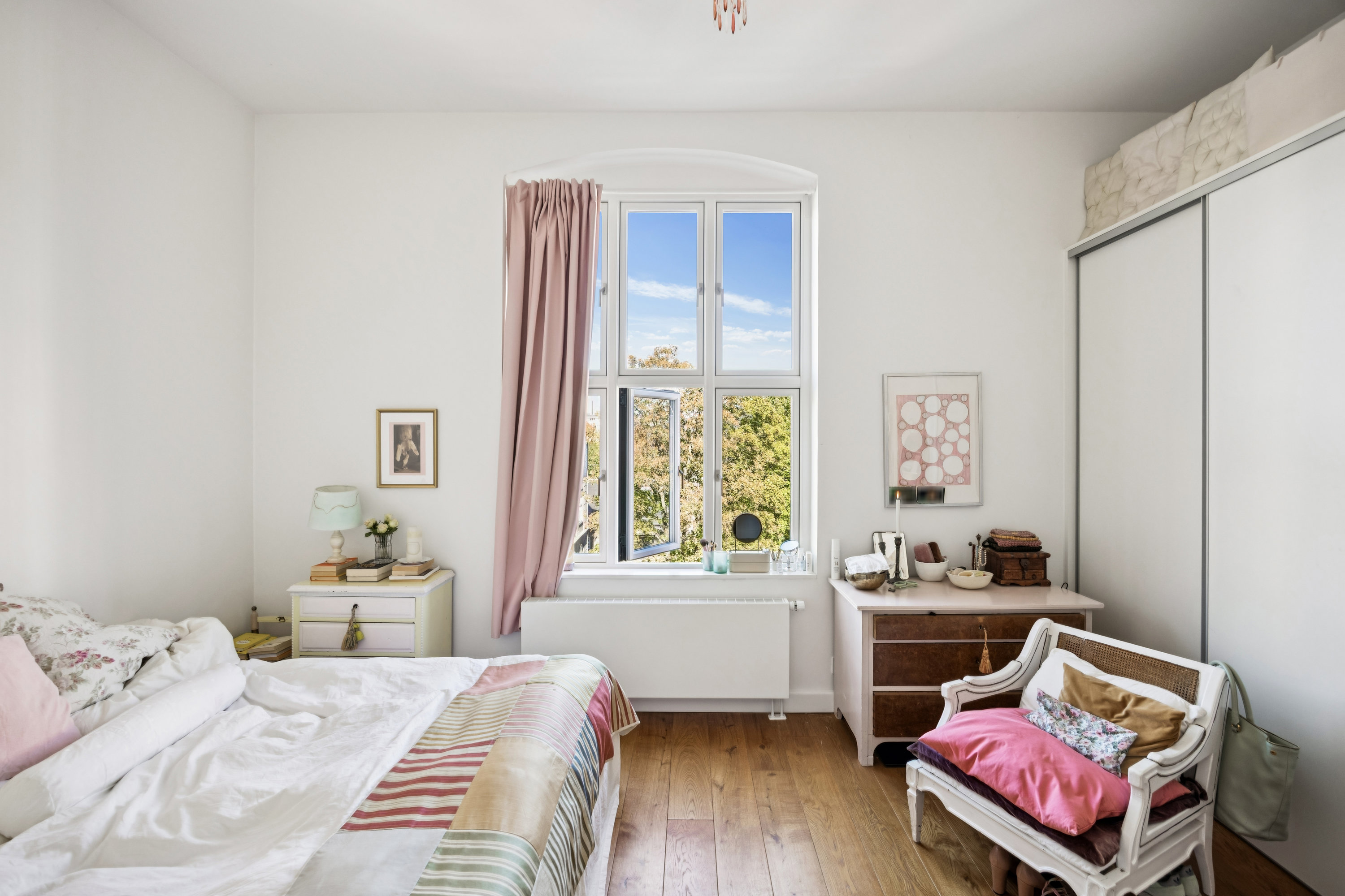 Fremhævet værelse billede i fuldskærmstilstand. Billede af Svend Trøsts Vej 21, 3. tv., 1912 Frederiksberg C