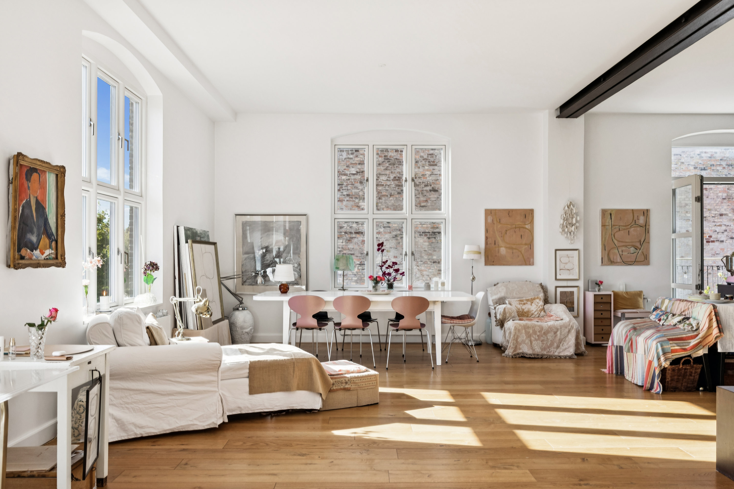 Fremhævet stue billede i fuldskærmstilstand. Billede af Svend Trøsts Vej 21, 3. tv., 1912 Frederiksberg C