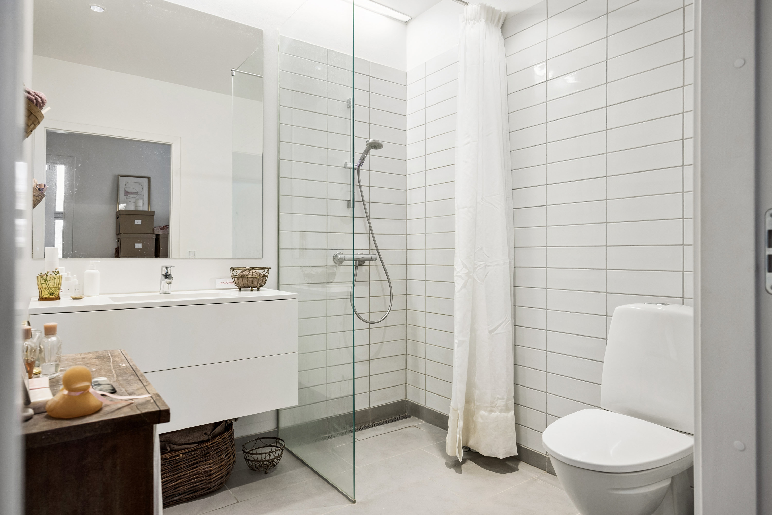 Fremhævet badeværelse billede i fuldskærmstilstand. Billede af Svend Trøsts Vej 21, 3. tv., 1912 Frederiksberg C