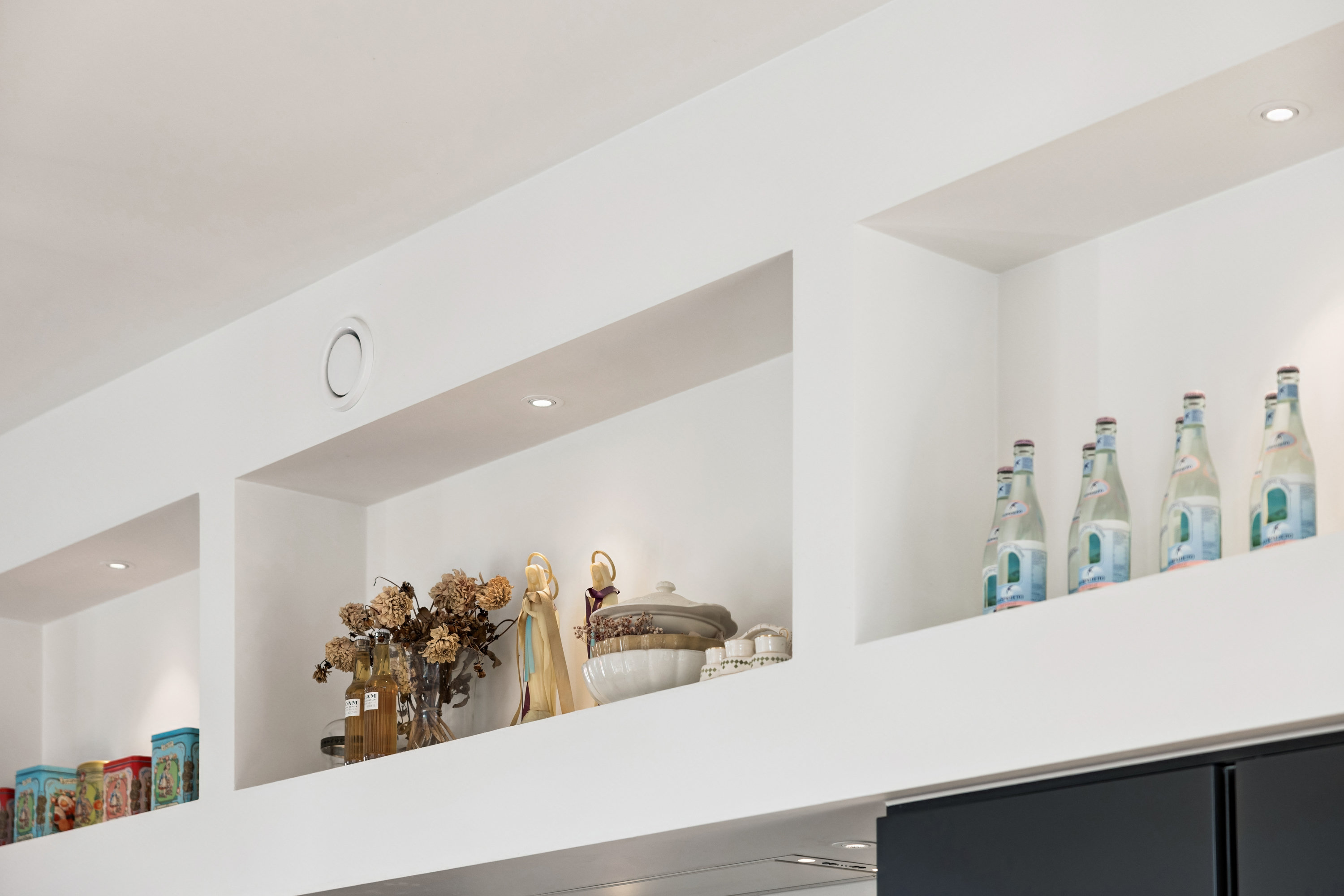 Fremhævet køkken billede i fuldskærmstilstand. Billede af Svend Trøsts Vej 21, 3. tv., 1912 Frederiksberg C