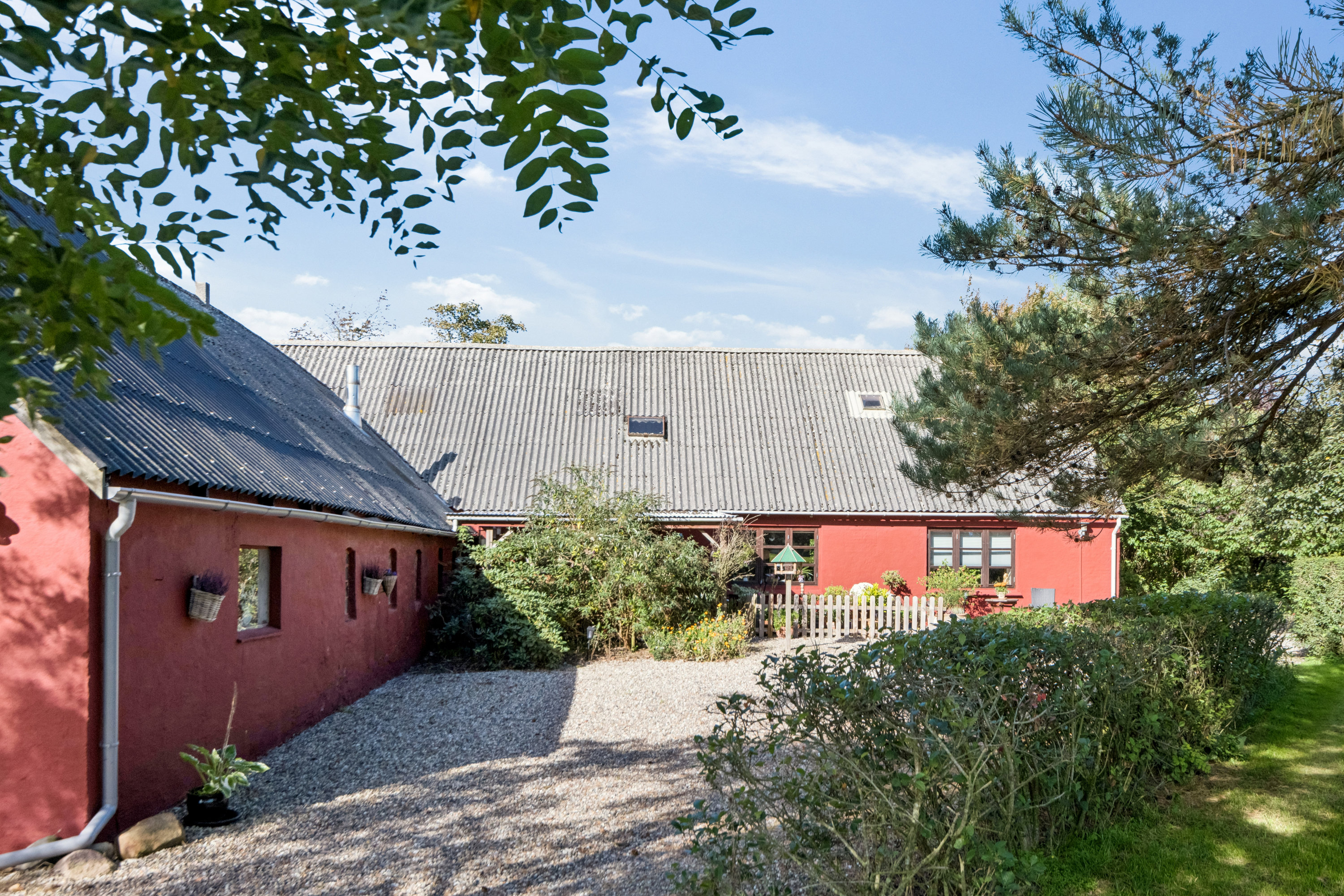 Fremhævet ejendom 1 billede i fuldskærmstilstand. Billede af Vårvej 51, Vår, 9240 Nibe