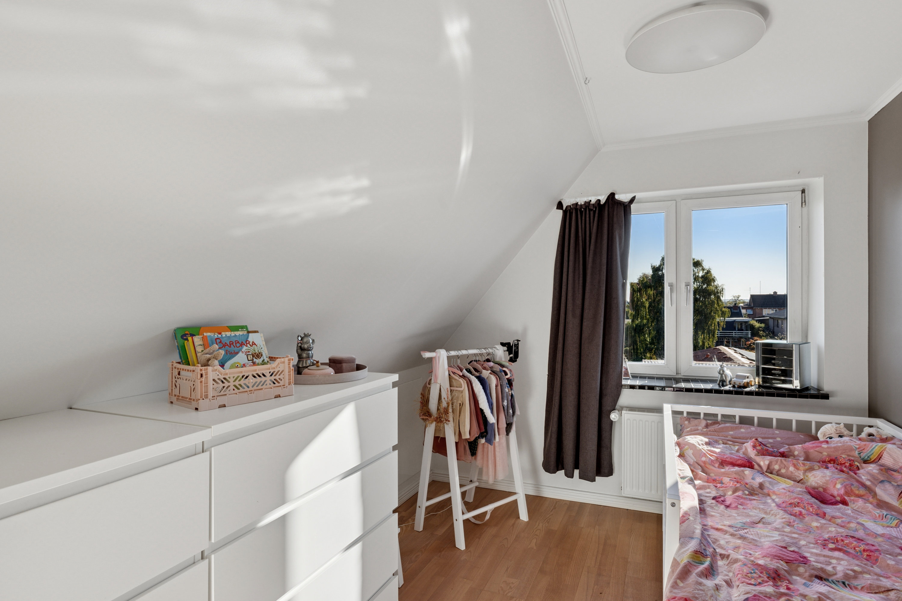 Fremhævet værelse billede i fuldskærmstilstand. Billede af Vibevej 10, 8800 Viborg