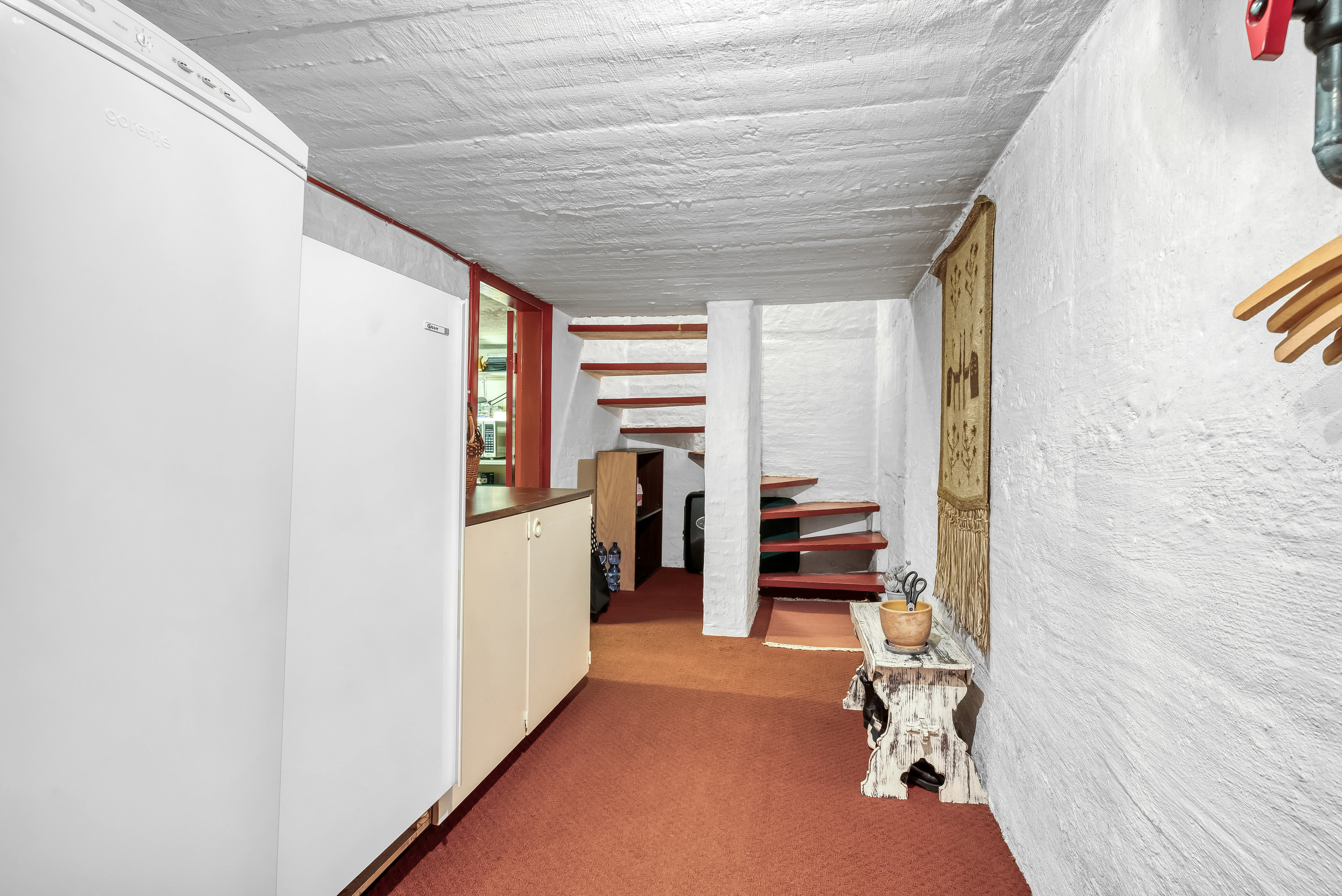 Fremhævet gang billede i fuldskærmstilstand. Billede af Vikkevej 16, 7500 Holstebro