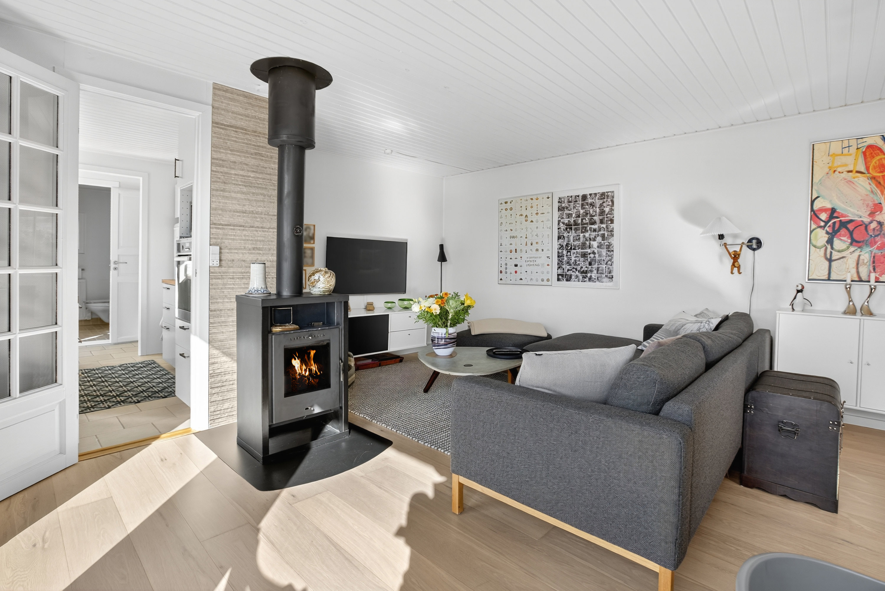 Fremhævet stue billede i fuldskærmstilstand. Billede af Rønstrupvej 143, Of Ågerup, 2750 Ballerup