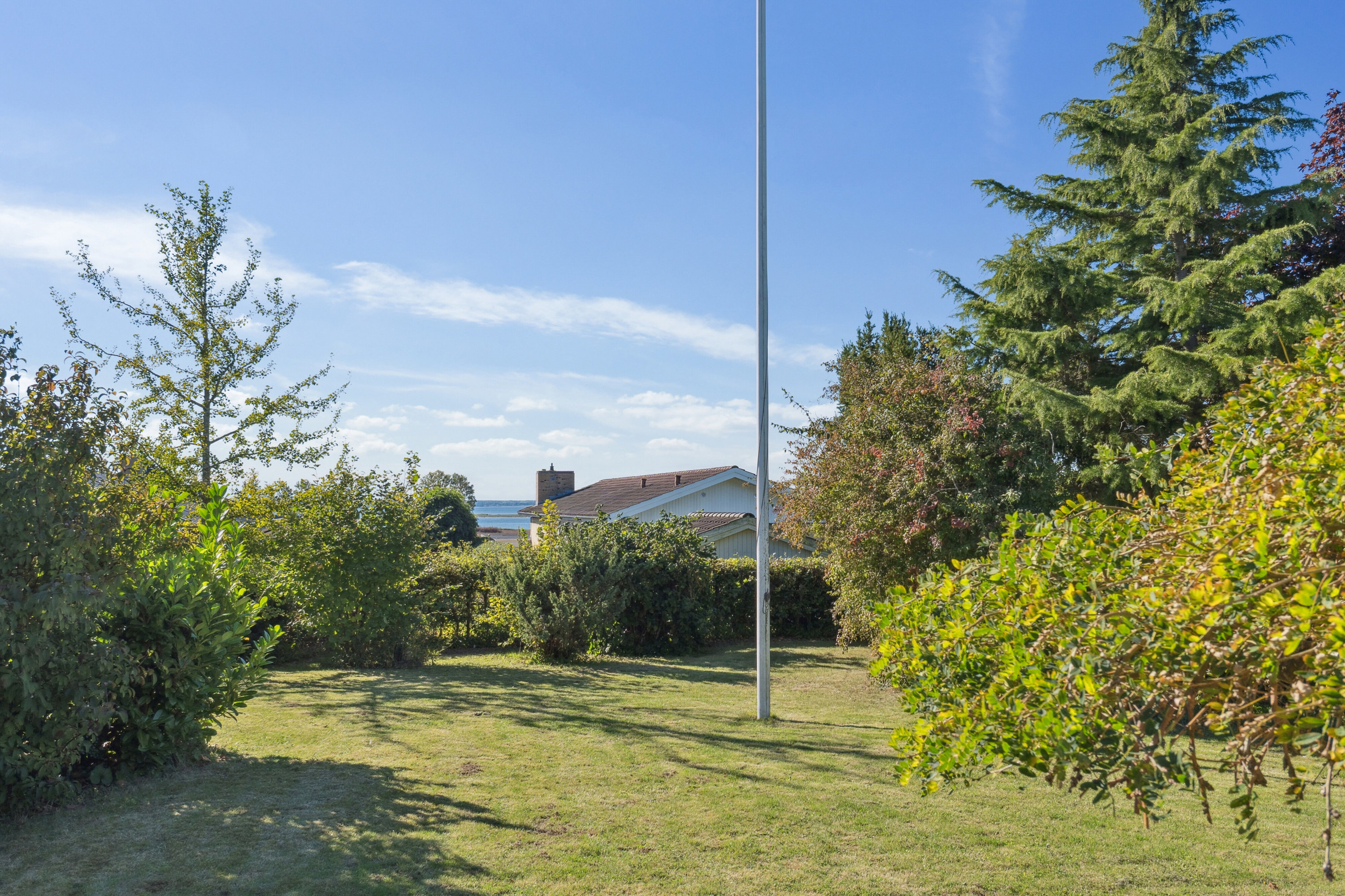 Fremhævet udendørs billede i fuldskærmstilstand. Billede af Kajakvej 42, 4040 Jyllinge