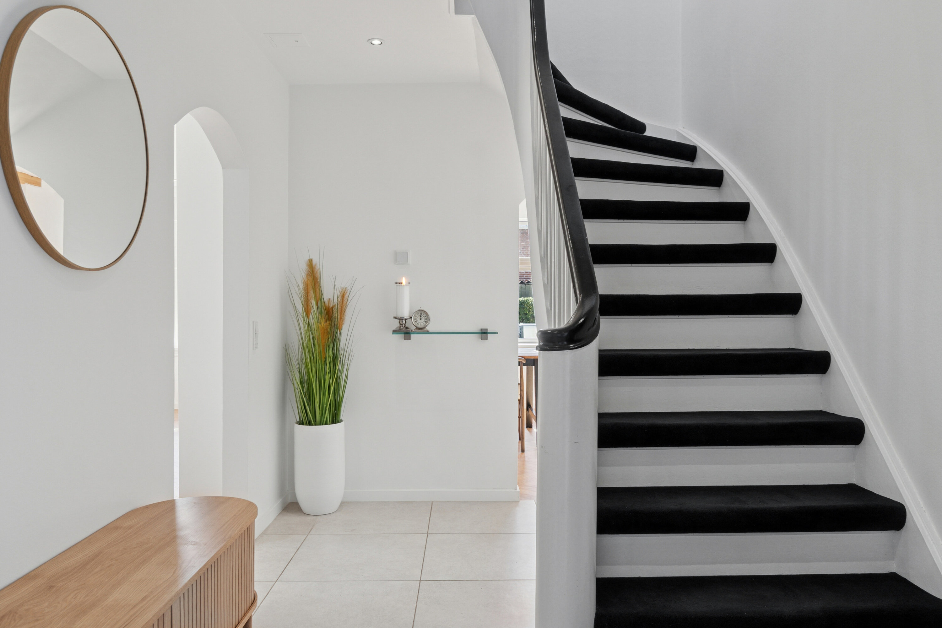 Fremhævet trappe billede i fuldskærmstilstand. Billede af Lyngtoftevej 26, 2605 Brøndby