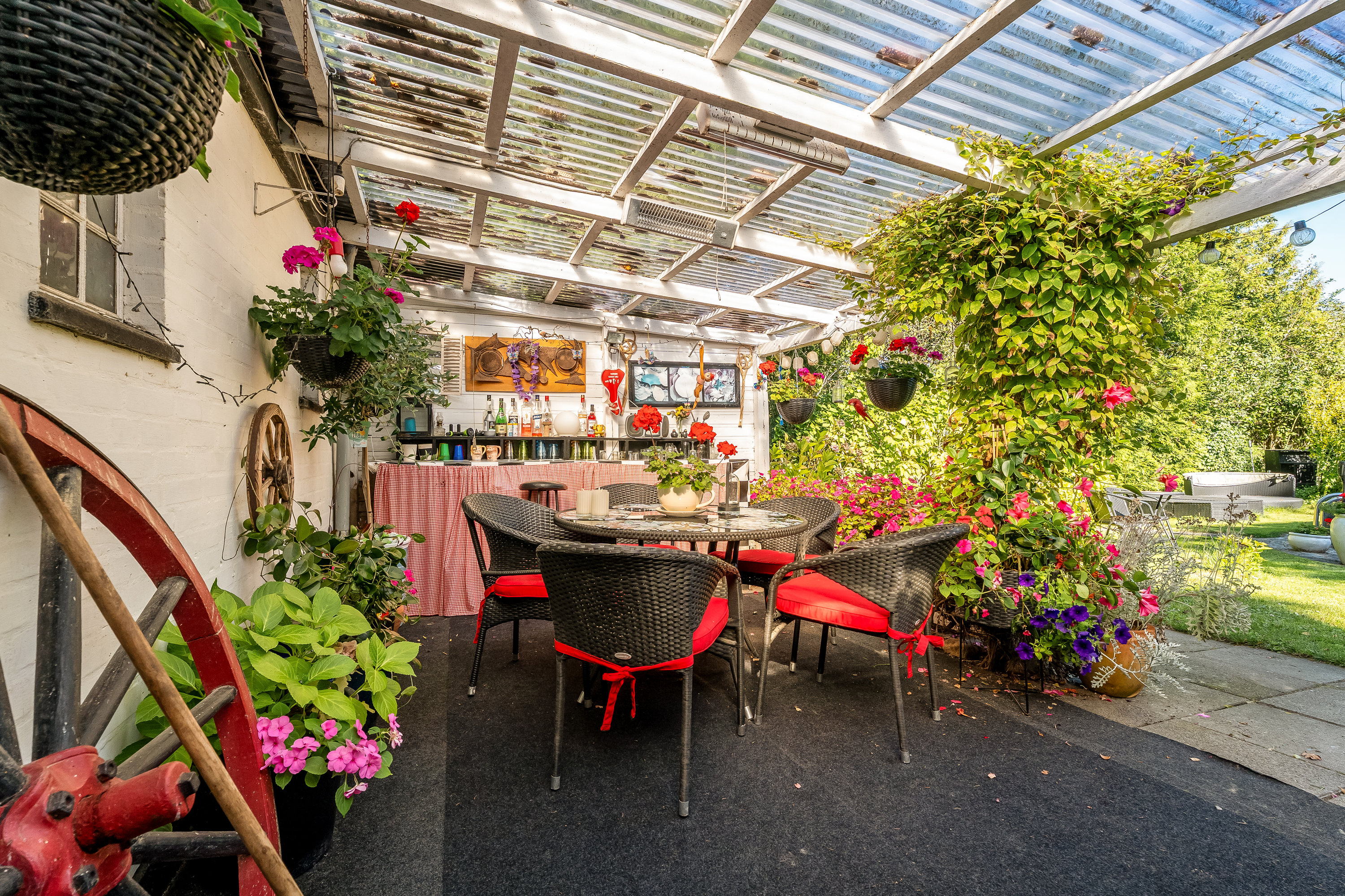 Fremhævet overdækket terrasse billede i fuldskærmstilstand. Billede af Nørregårdsvej 10, Slemminge, 4990 Sakskøbing