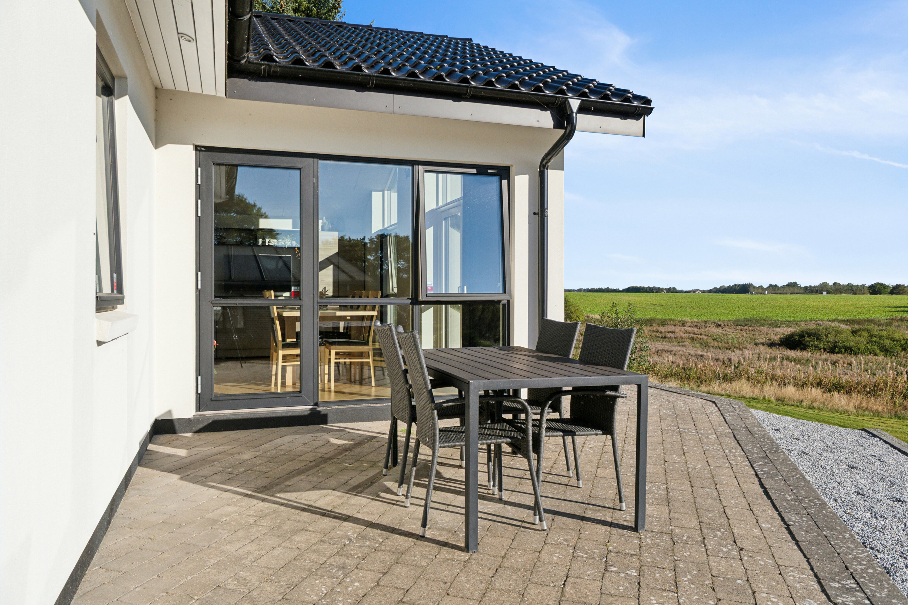 Fremhævet terrasse billede i fuldskærmstilstand. Billede af Nørrelund 17, 9870 Sindal