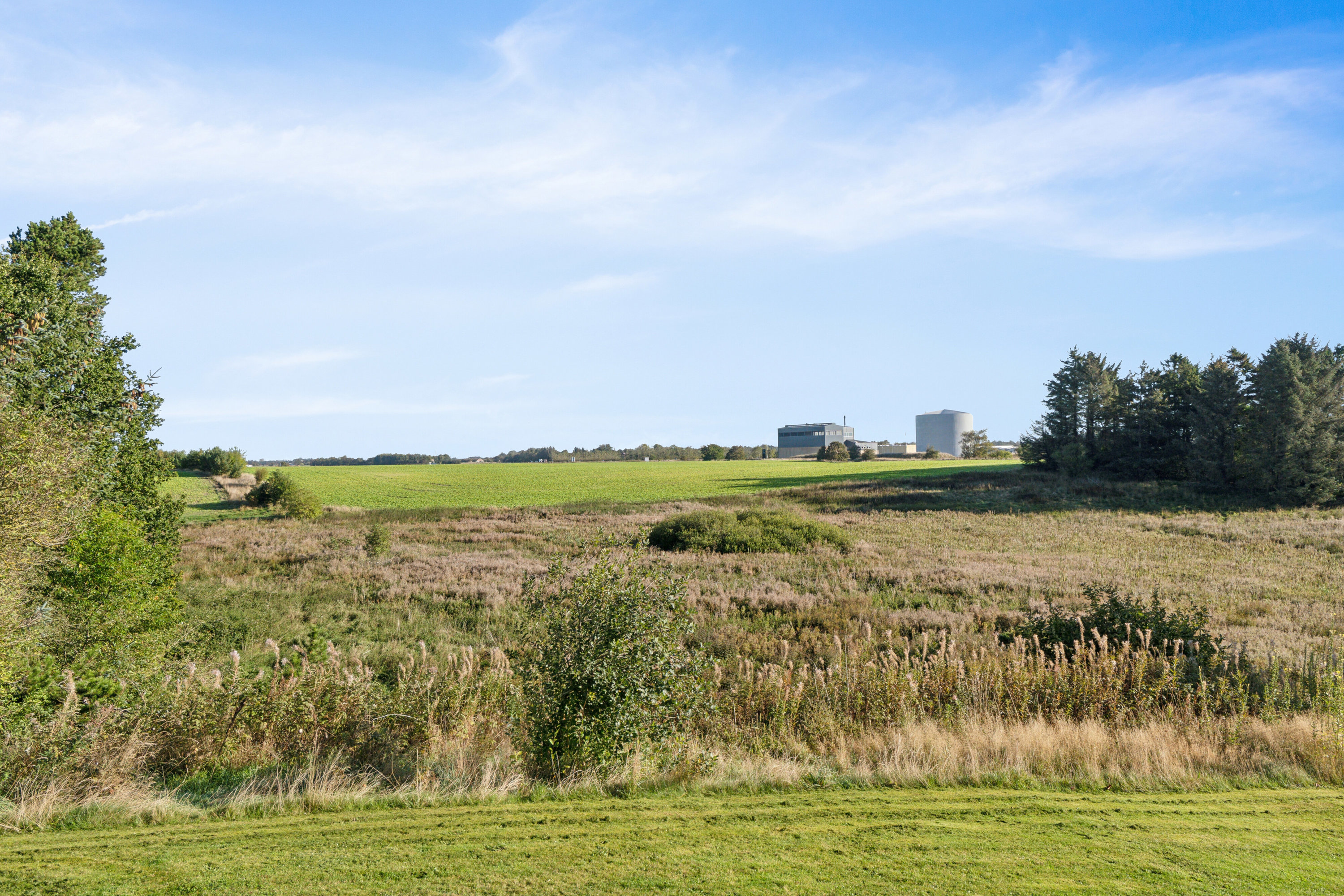 Fremhævet have billede i fuldskærmstilstand. Billede af Nørrelund 17, 9870 Sindal