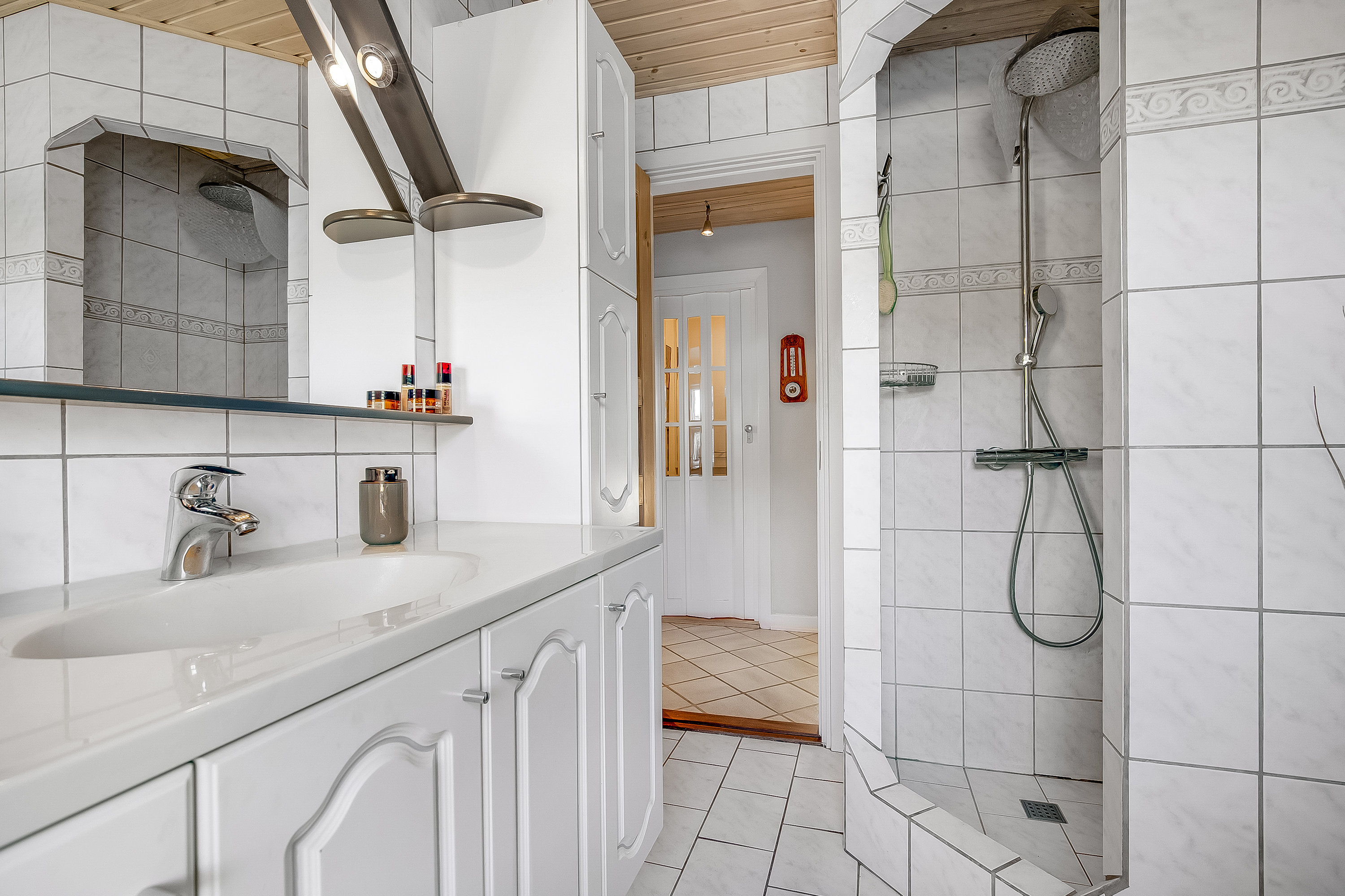 Fremhævet badeværelse billede i fuldskærmstilstand. Billede af Enghavevej 21, Bramdrupdam, 6000 Kolding