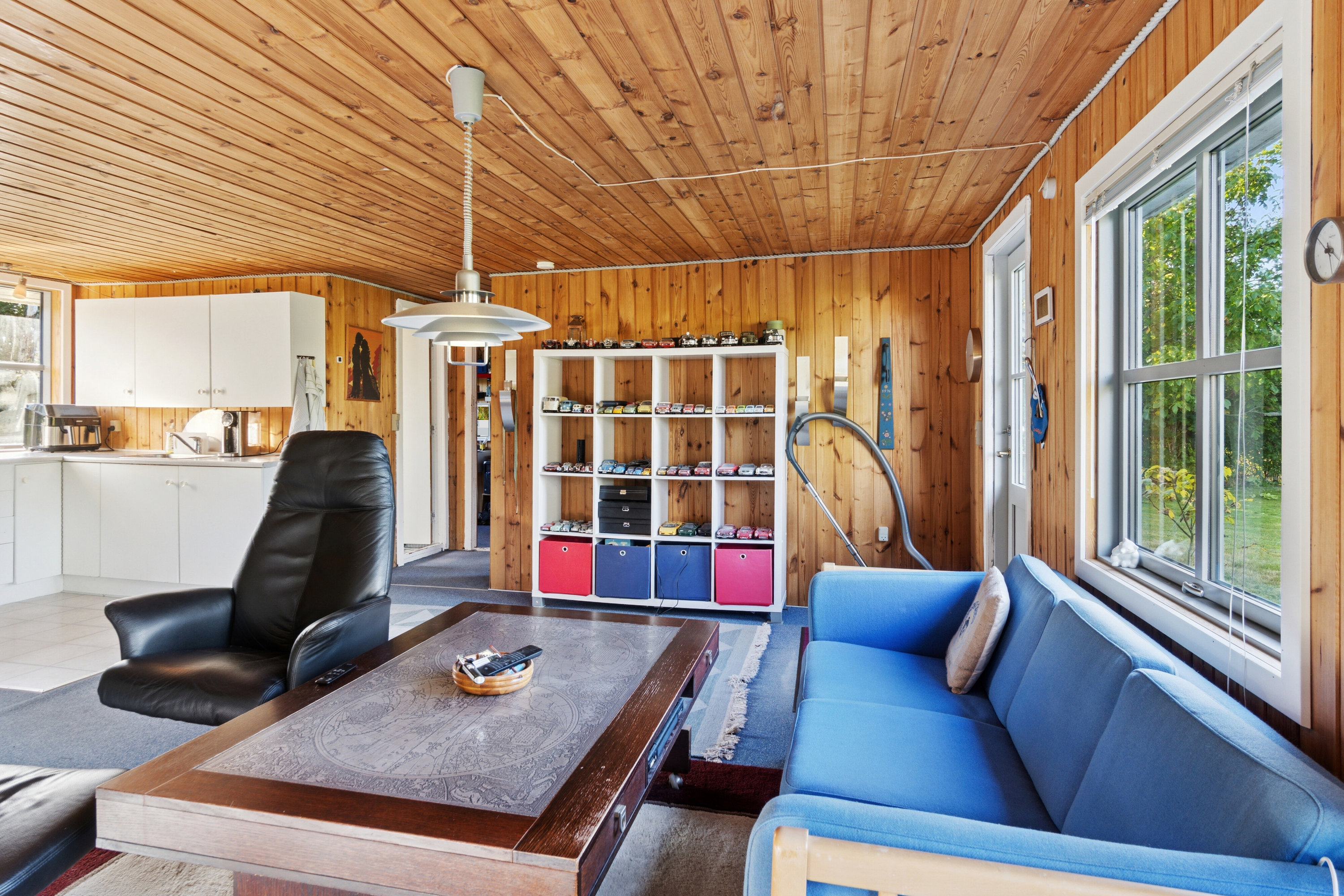 Fremhævet stue billede i fuldskærmstilstand. Billede af Hellevej 9, Kaldred, 4593 Eskebjerg