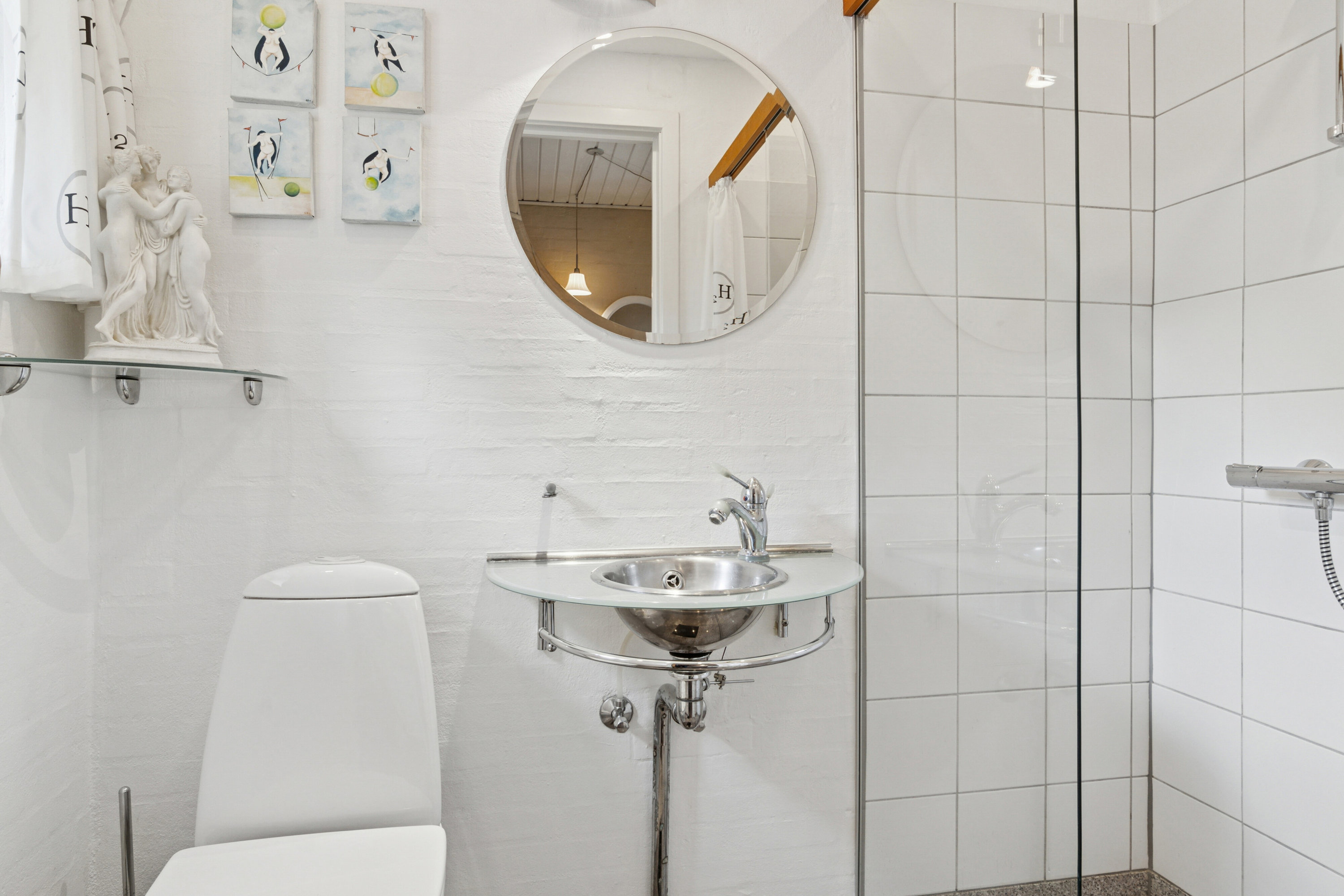 Fremhævet badeværelse billede i fuldskærmstilstand. Billede af Strædet 12, Bisserup, 4243 Rude