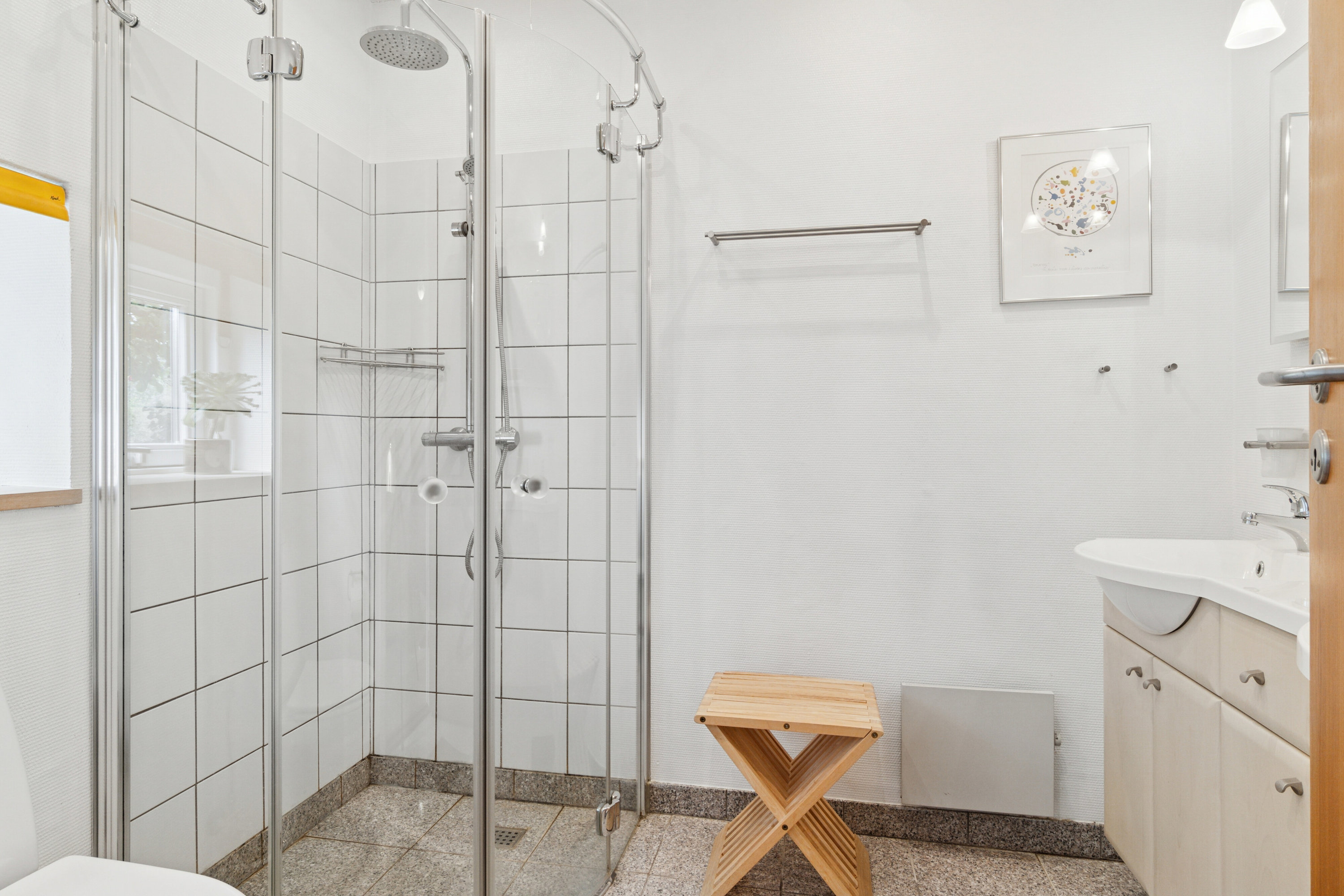 Fremhævet badeværelse billede i fuldskærmstilstand. Billede af Strædet 12, Bisserup, 4243 Rude