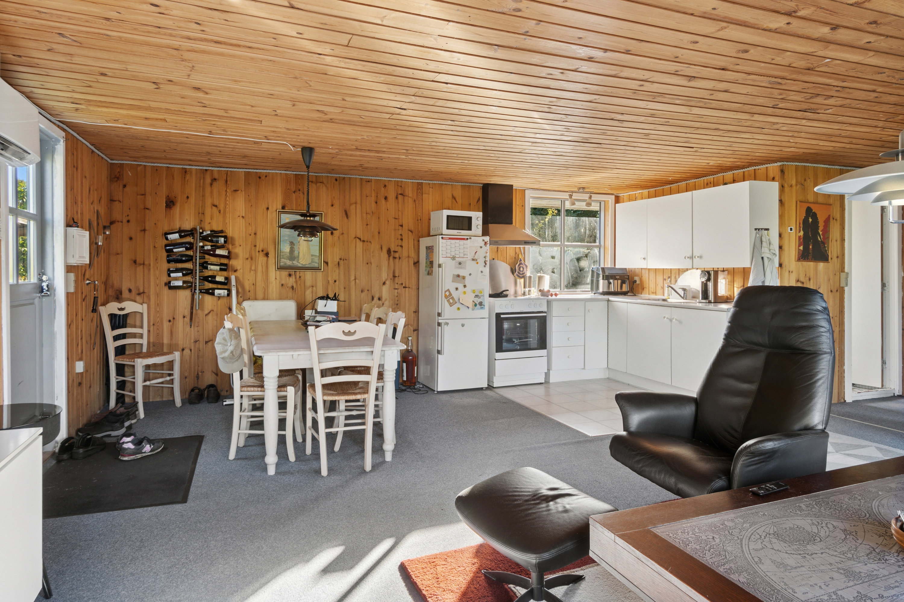 Fremhævet stue billede i fuldskærmstilstand. Billede af Hellevej 9, Kaldred, 4593 Eskebjerg