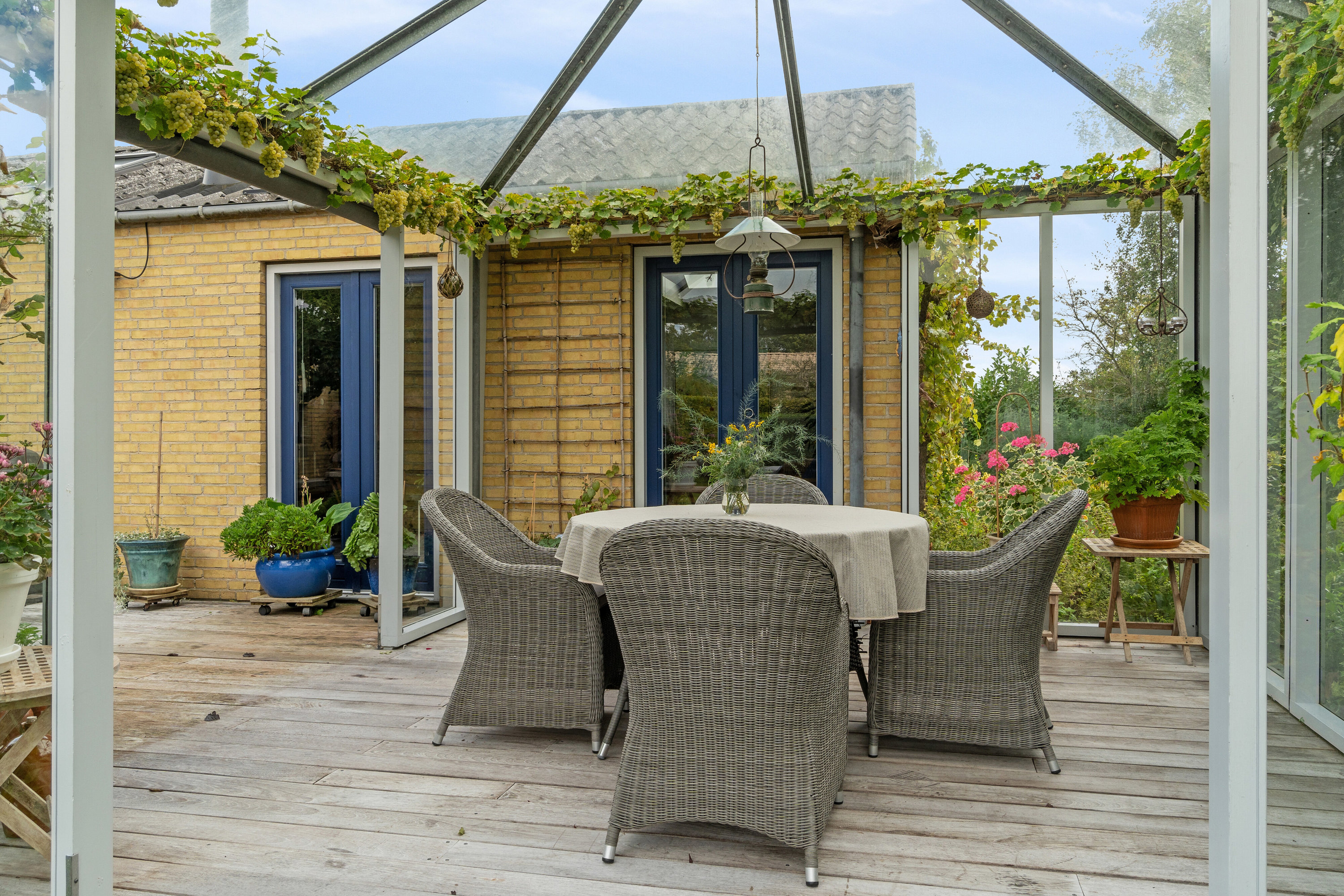 Fremhævet terrasse billede i fuldskærmstilstand. Billede af Strædet 12, Bisserup, 4243 Rude