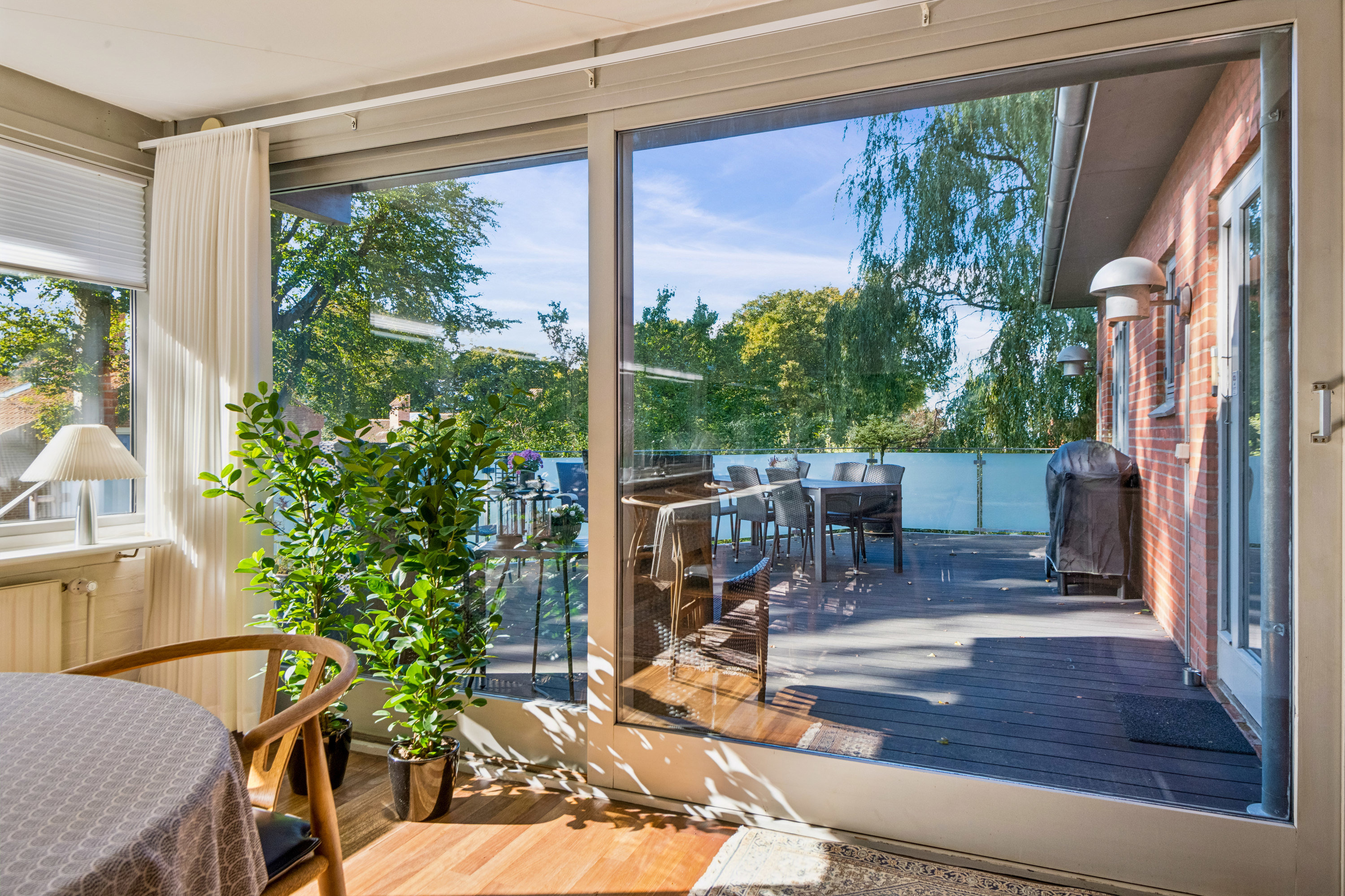 Fremhævet terrasse billede i fuldskærmstilstand. Billede af Bakkevænget 20, Hasseris, 9000 Aalborg