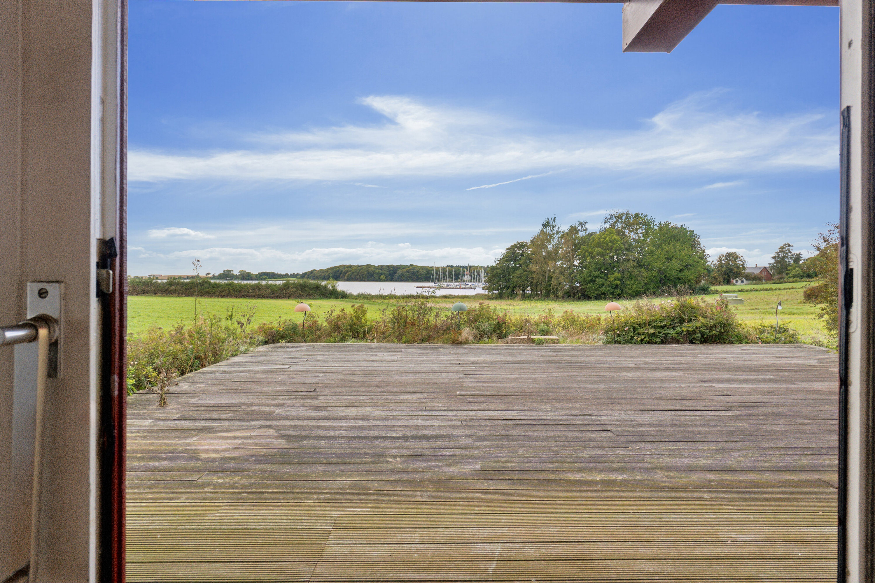 Fremhævet udsigt billede i fuldskærmstilstand. Billede af Strandhuse 27, Fjællebroen, 5762 Vester Skerninge