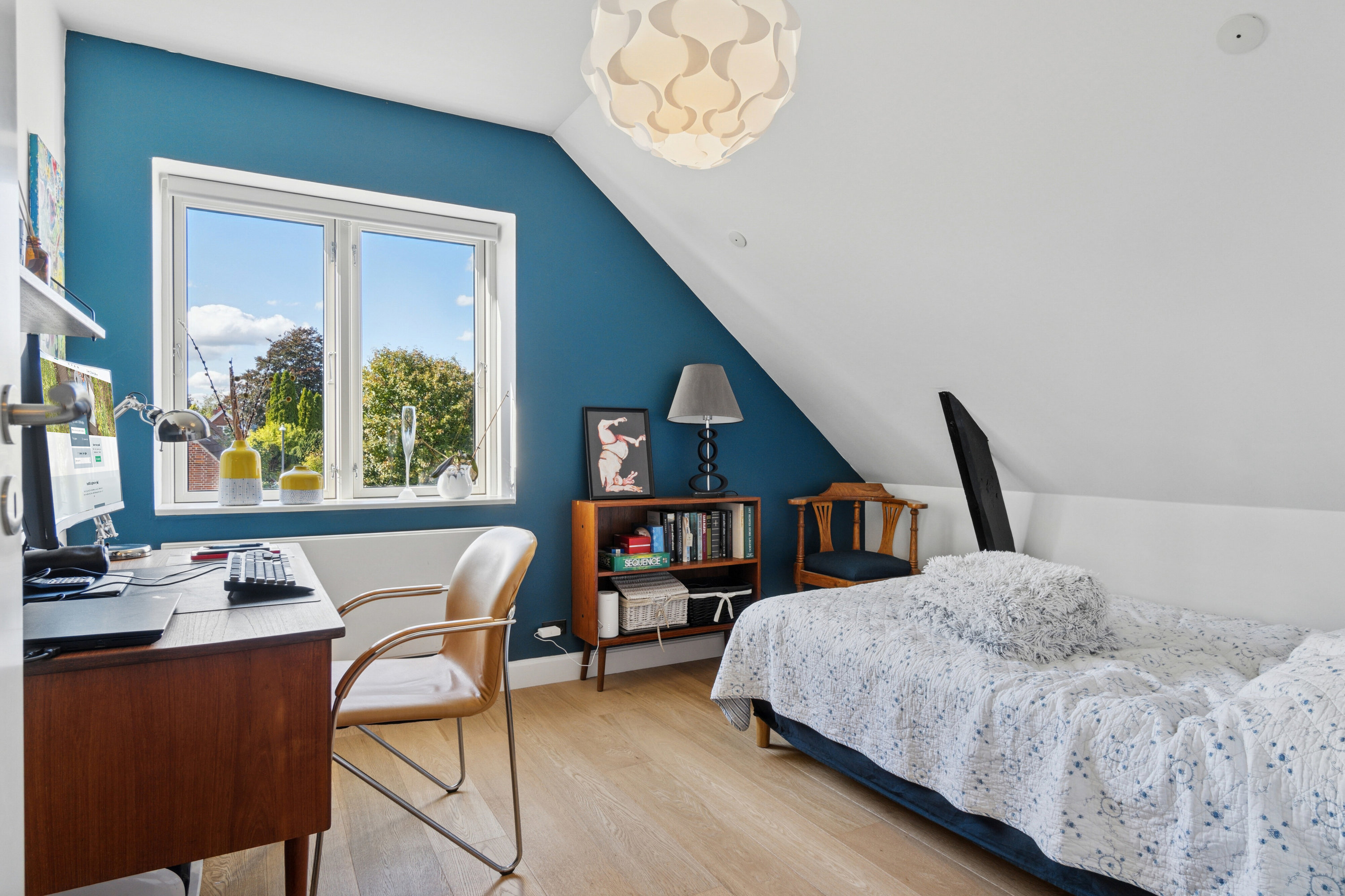 Fremhævet soveværelse billede i fuldskærmstilstand. Billede af Himmelkol 1, 1., 2610 Rødovre