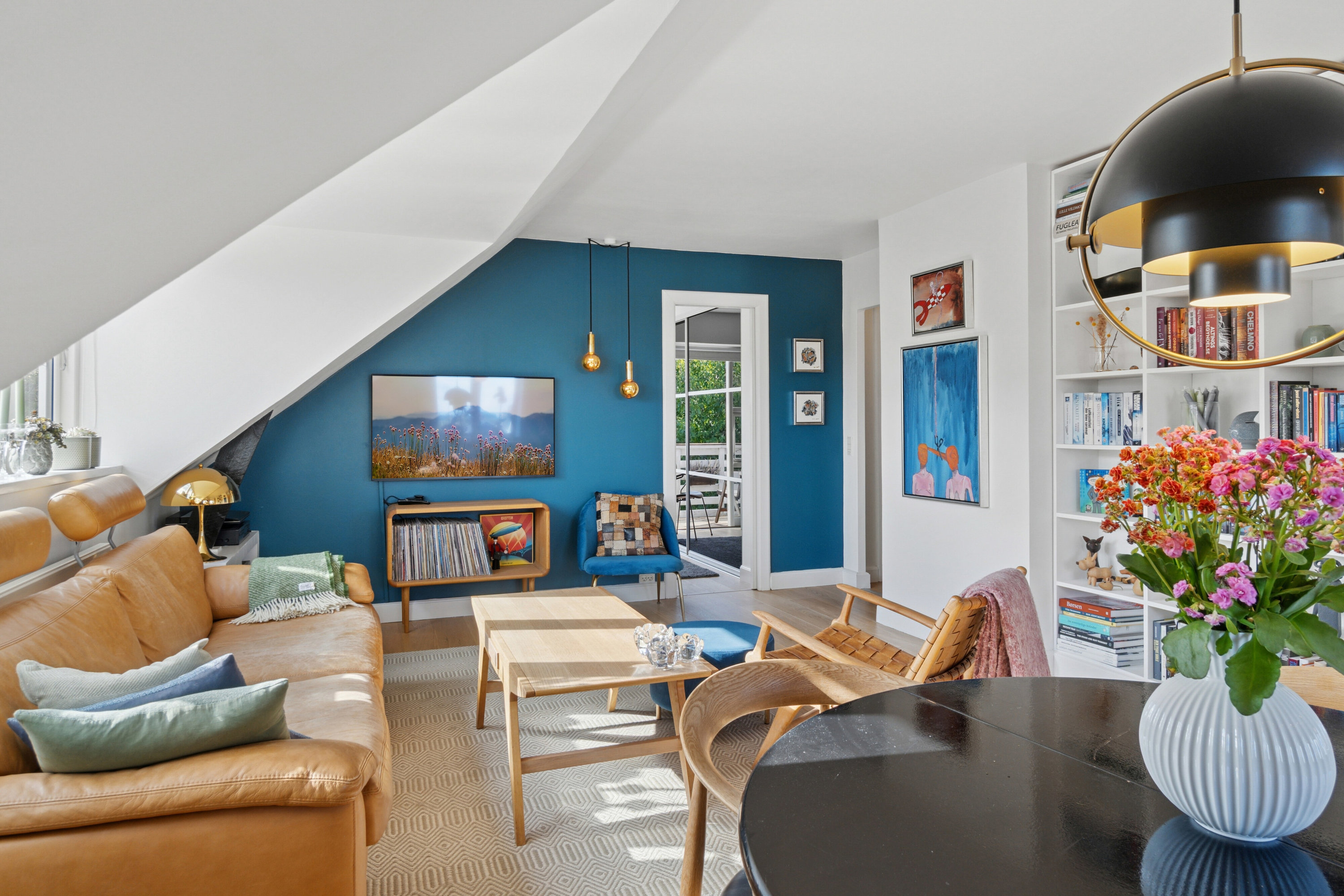 Fremhævet stue billede i fuldskærmstilstand. Billede af Himmelkol 1, 1., 2610 Rødovre