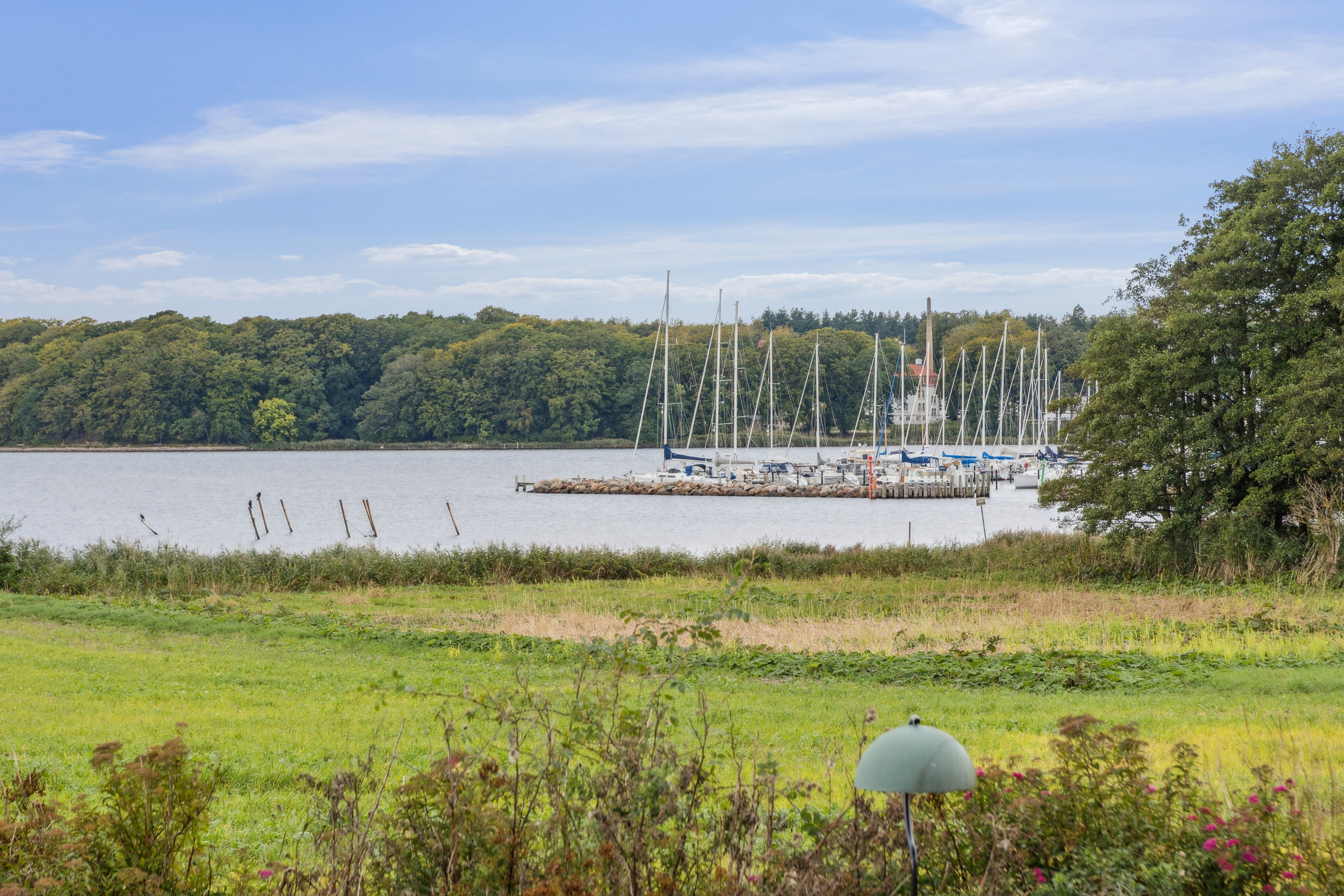 Fremhævet udendørs billede i fuldskærmstilstand. Billede af Strandhuse 27, Fjællebroen, 5762 Vester Skerninge