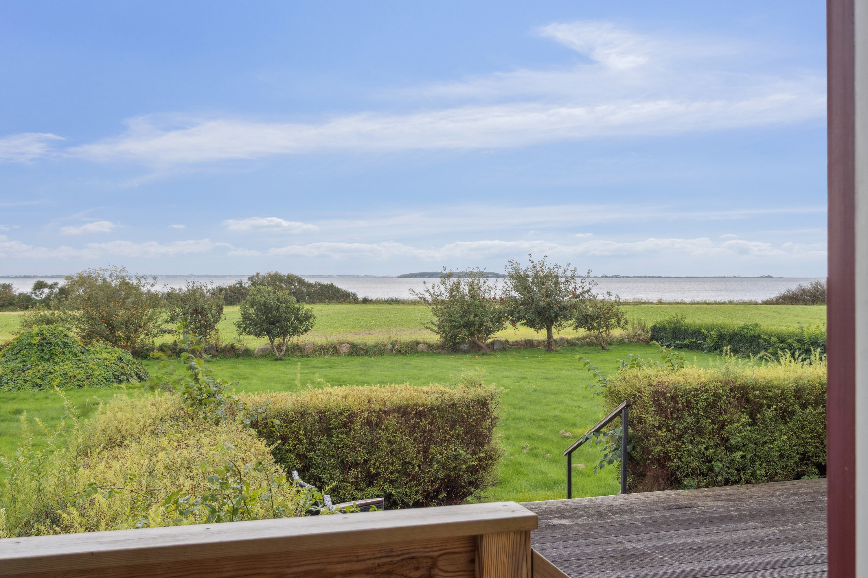 Fremhævet udendørs billede i fuldskærmstilstand. Billede af Strandhuse 27, Fjællebroen, 5762 Vester Skerninge