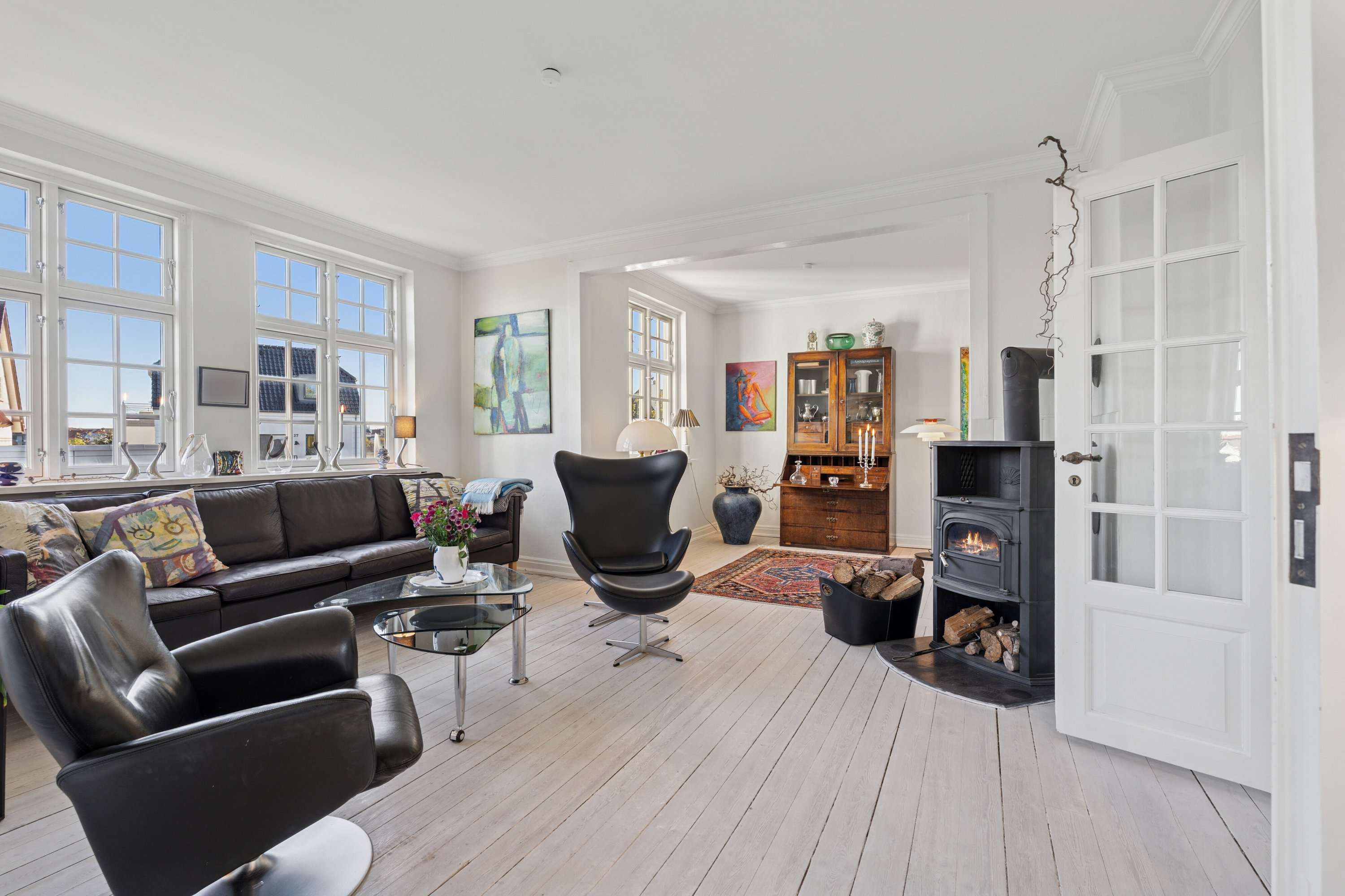 Fremhævet stue billede i fuldskærmstilstand. Billede af Sølystvej 30, 8600 Silkeborg