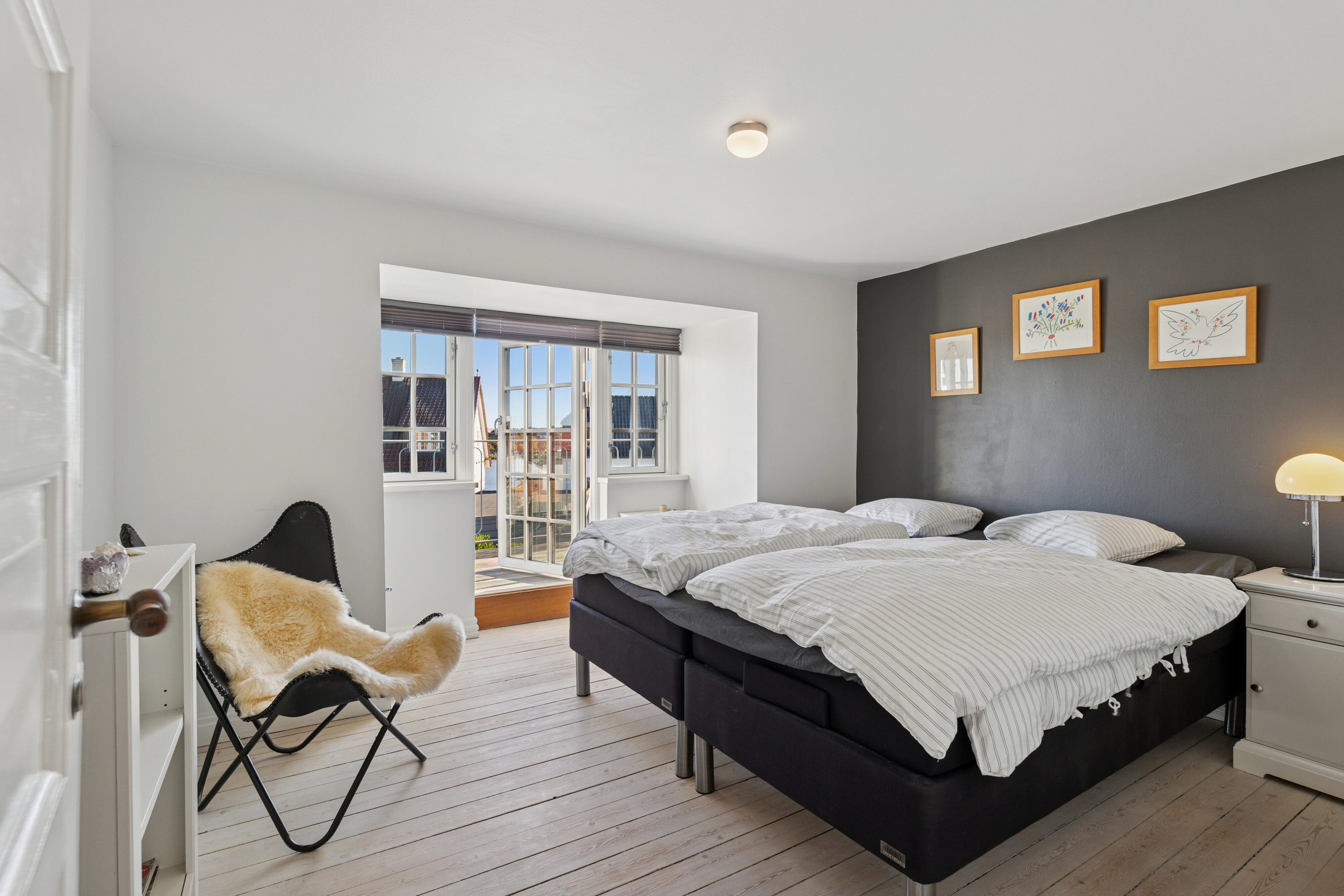 Fremhævet soveværelse billede i fuldskærmstilstand. Billede af Sølystvej 30, 8600 Silkeborg