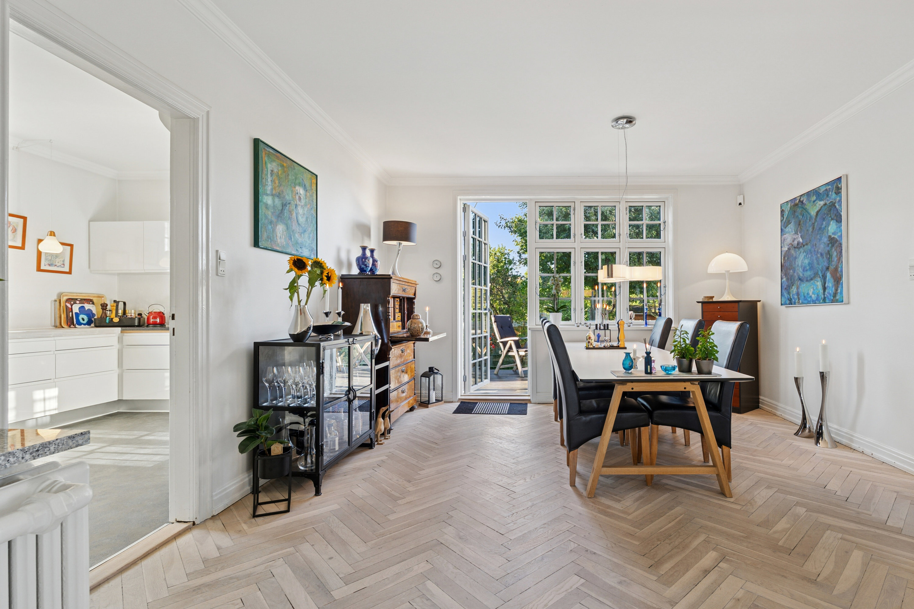 Fremhævet spisestue billede i fuldskærmstilstand. Billede af Sølystvej 30, 8600 Silkeborg