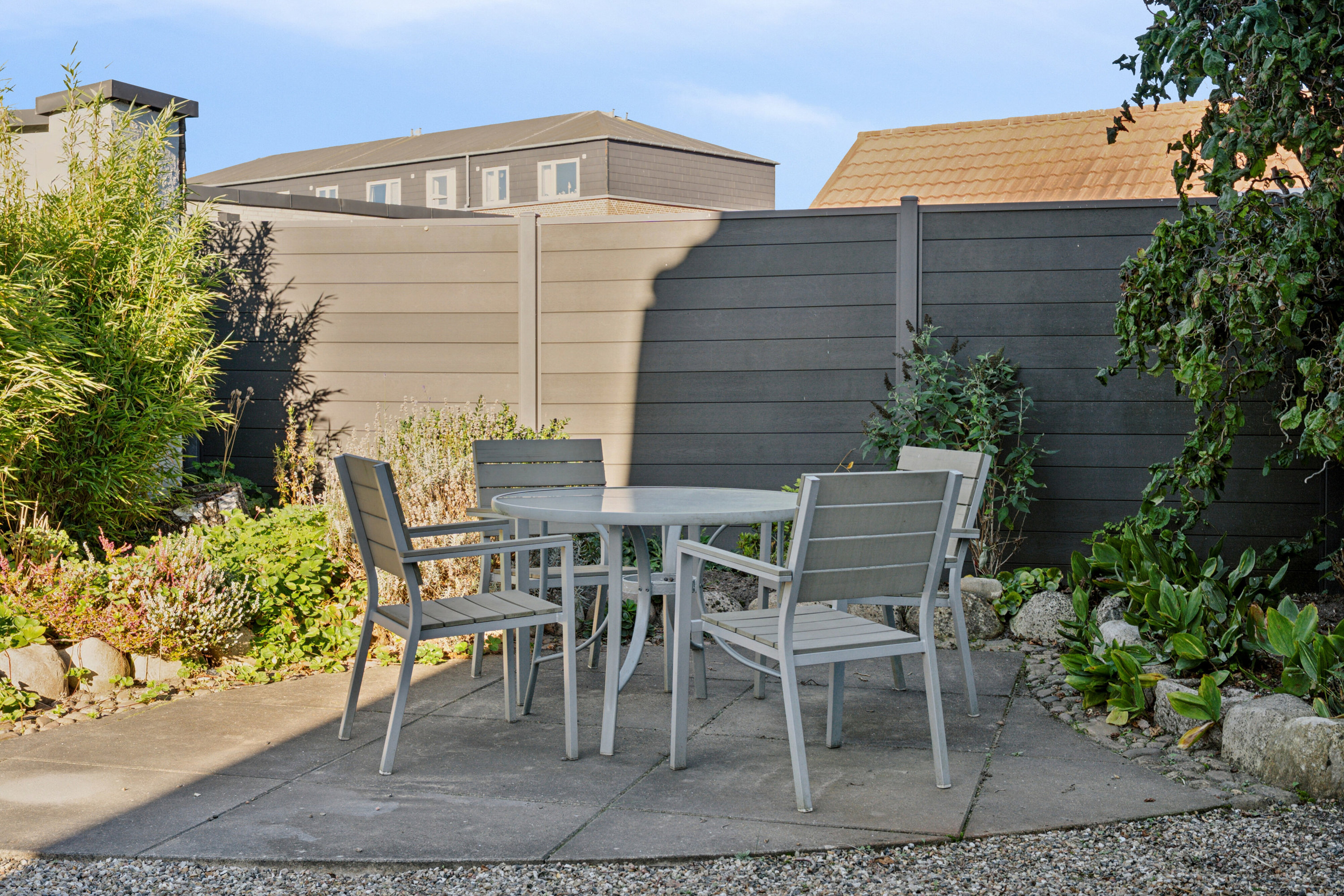 Fremhævet terrasse billede i fuldskærmstilstand. Billede af Sølystvej 30, 8600 Silkeborg