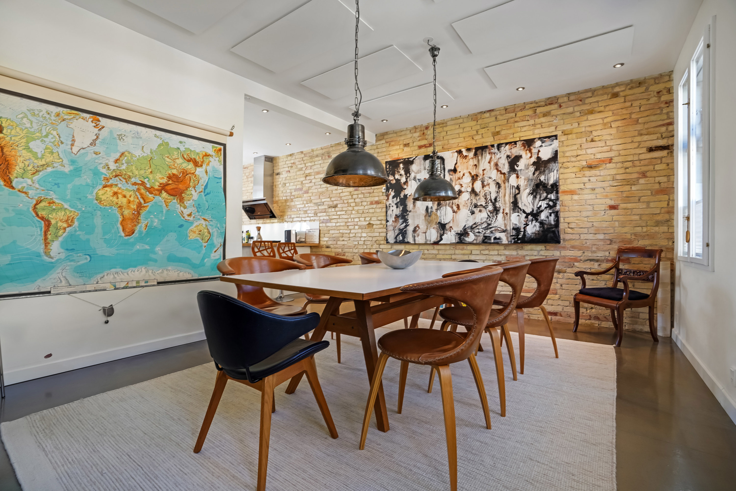 Fremhævet stue billede i fuldskærmstilstand. Billede af Jens Benzons Gade 22, 5000 Odense C