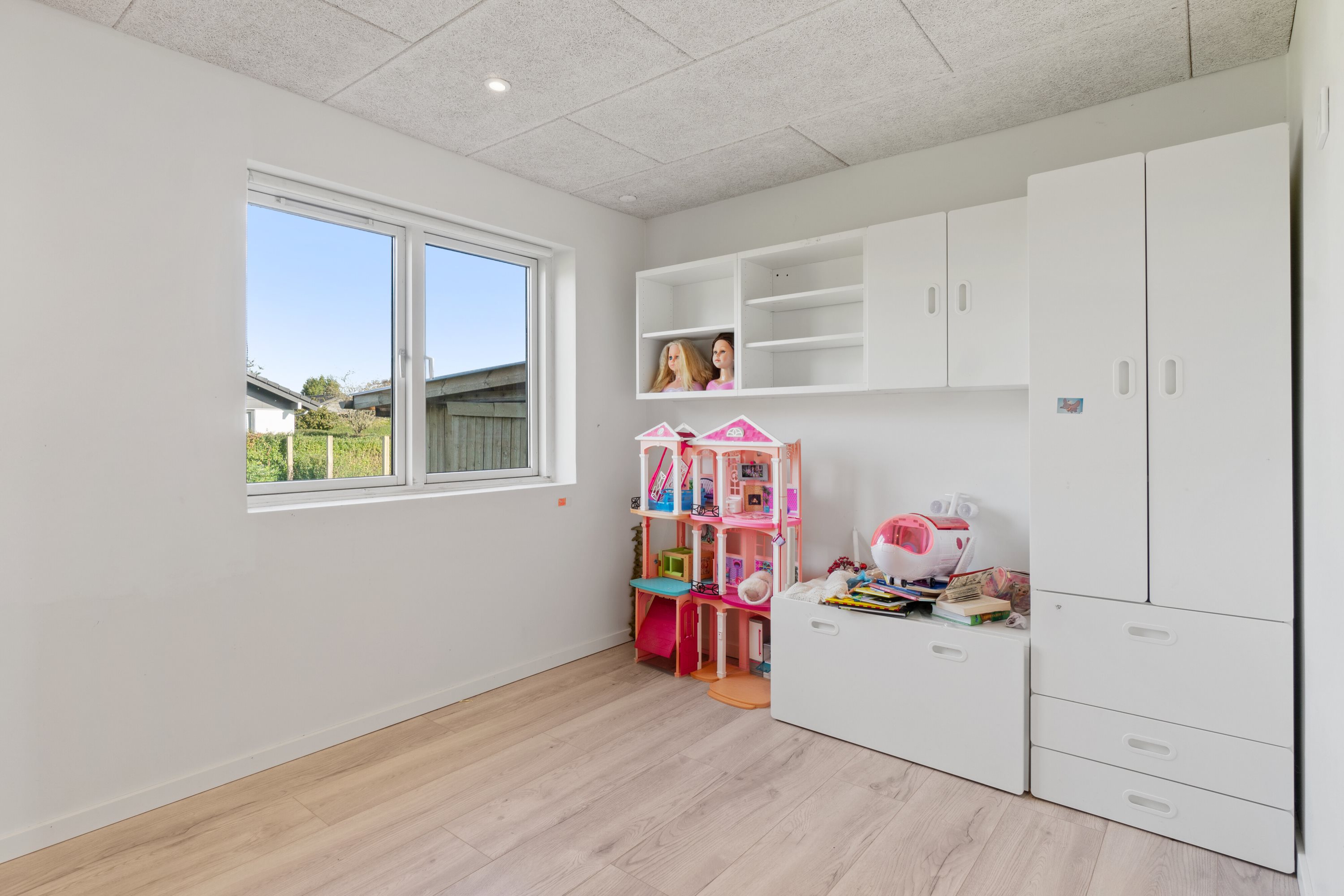 Fremhævet børneværelse billede i fuldskærmstilstand. Billede af Bornholmsgade 9, 7430 Ikast
