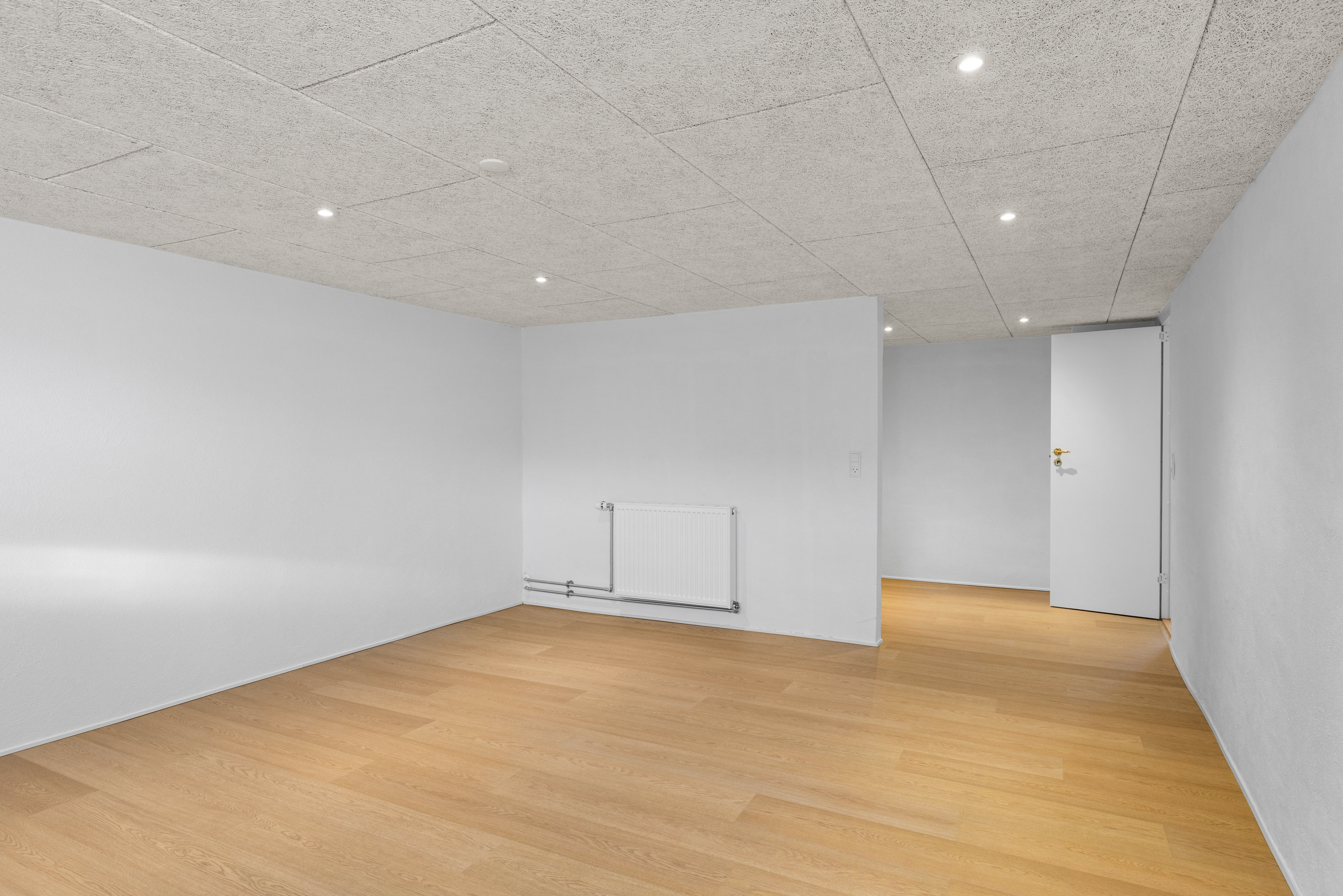 Fremhævet værelse billede i fuldskærmstilstand. Billede af Kirkevej 19, Vejle, 5672 Broby