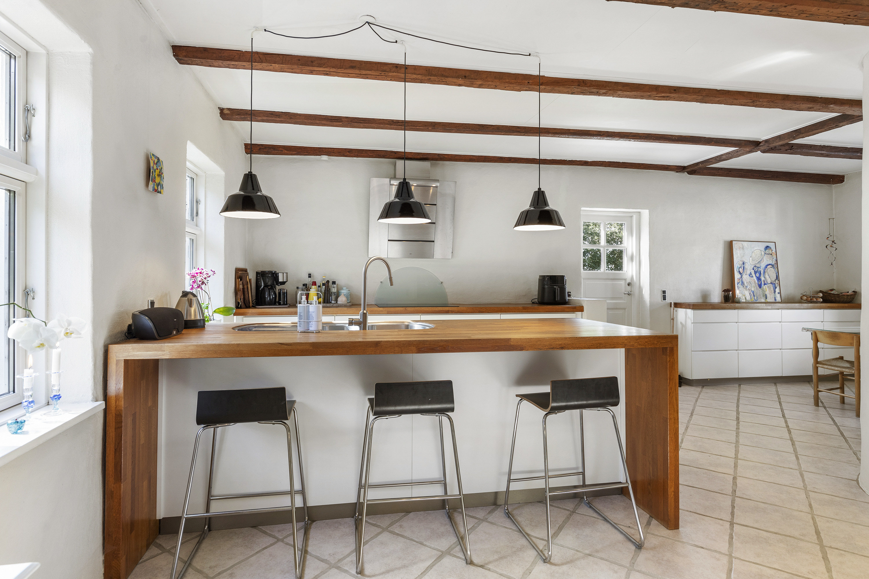 Fremhævet køkken billede i fuldskærmstilstand. Billede af Svoldrupvej 135, Vestrup, 9600 Aars