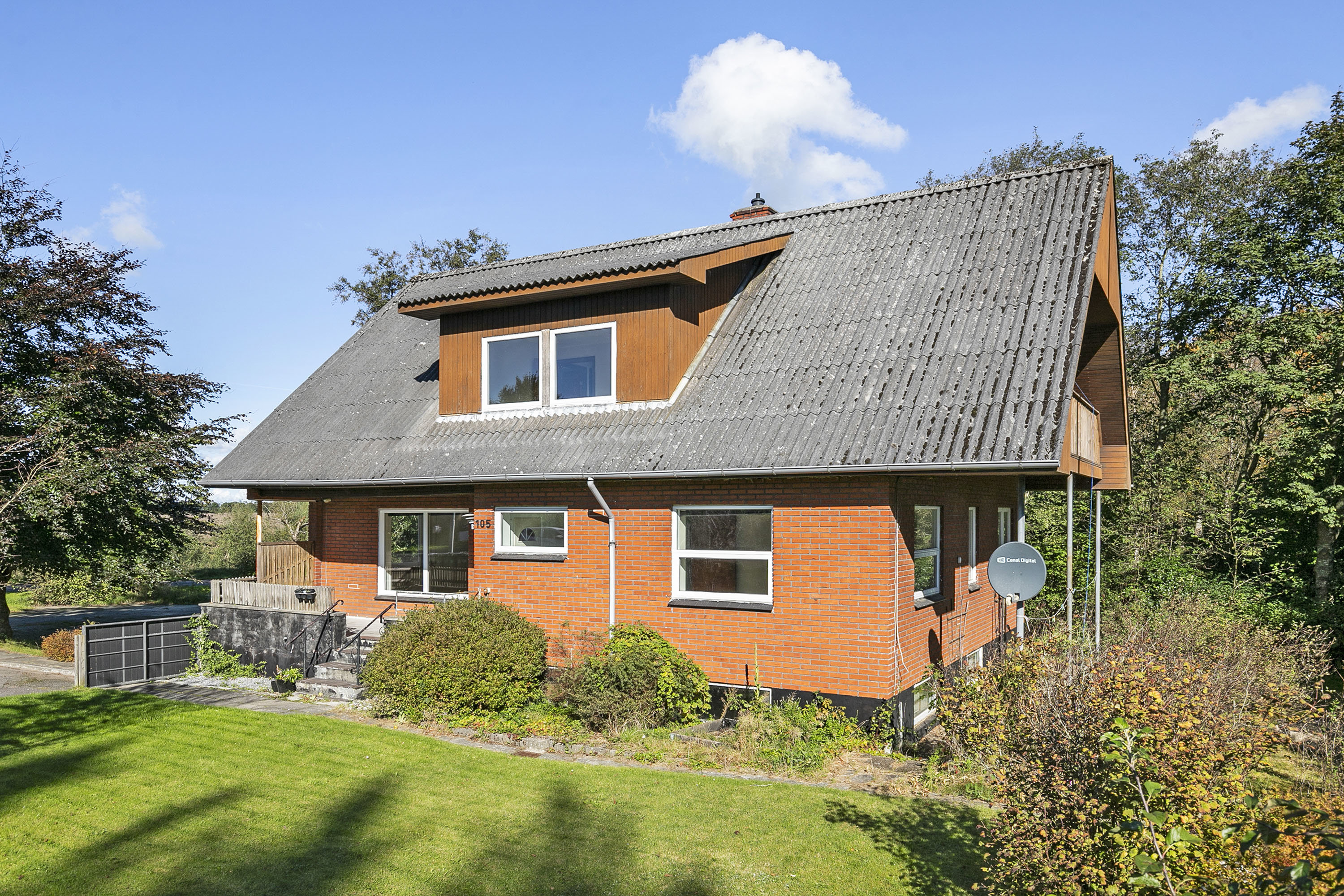 Miniaturebillede 1: facade. Billede af Svoldrupvej 105, Vognsild, 9600 Aars