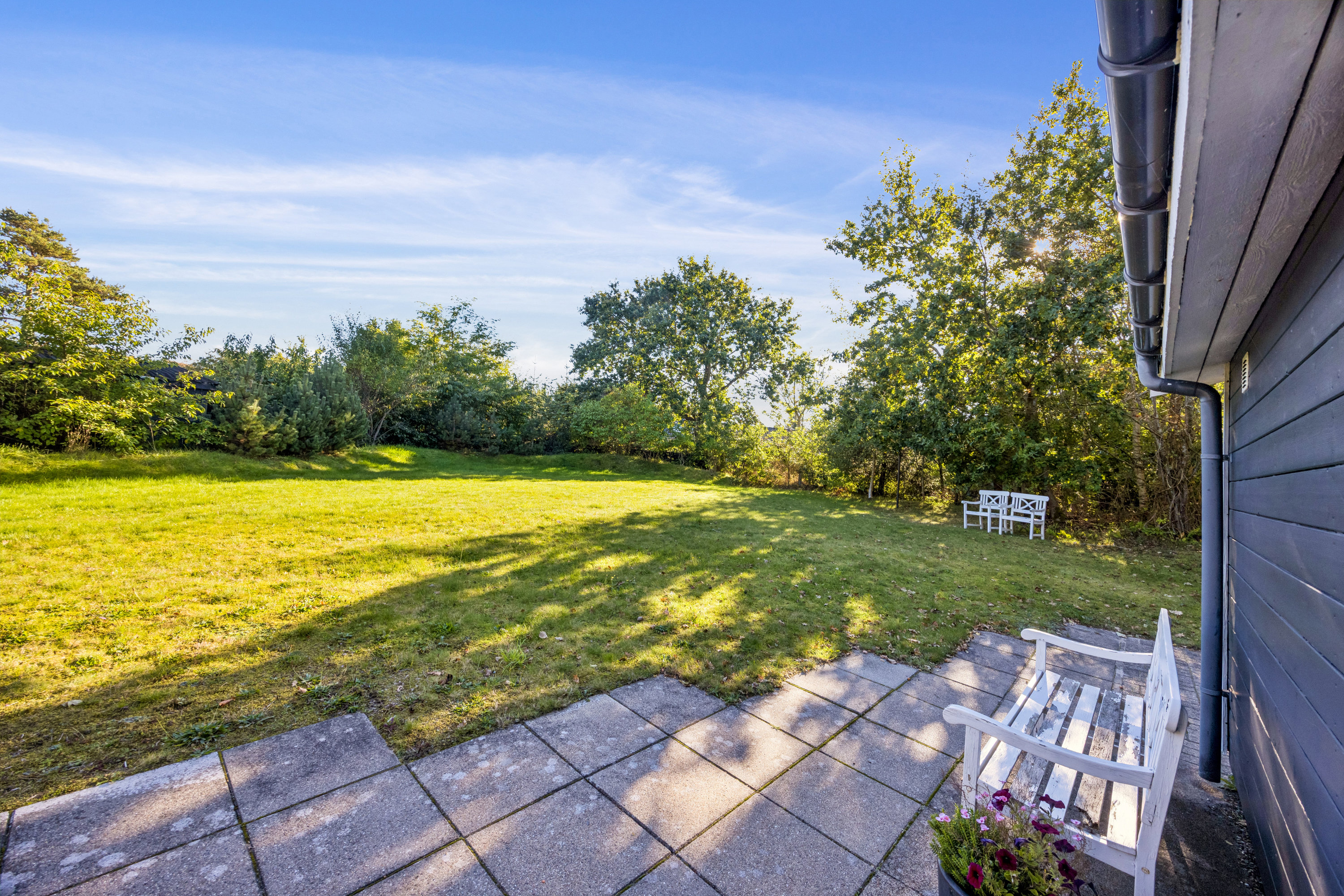 Fremhævet terrasse billede i fuldskærmstilstand. Billede af Søndergade 36, Hou, 9370 Hals