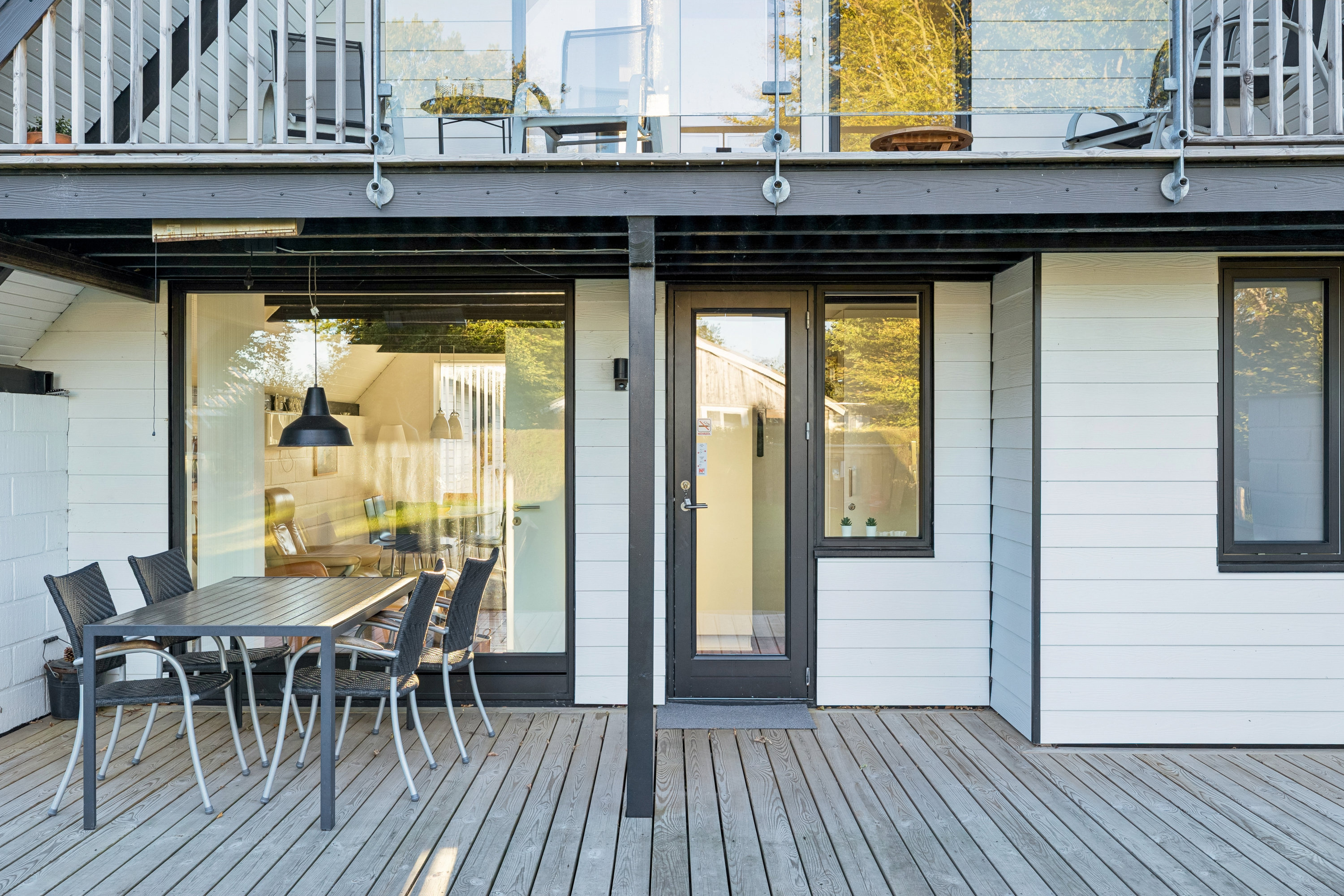 Fremhævet terrasse billede i fuldskærmstilstand. Billede af Møllevænget 5, Øster Hurup, 9560 Hadsund