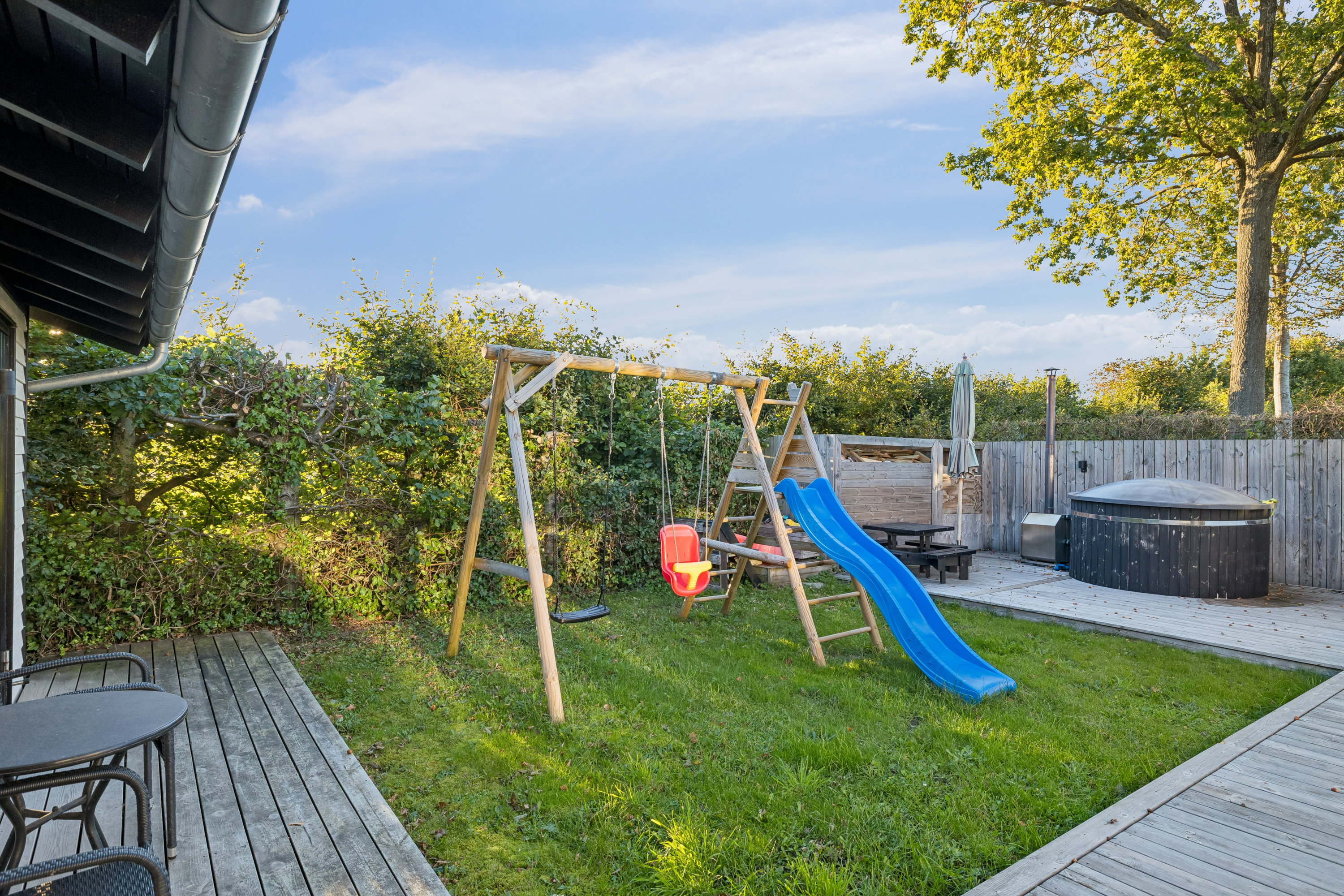 Fremhævet ejendom 1 billede i fuldskærmstilstand. Billede af Møllevænget 5, Øster Hurup, 9560 Hadsund