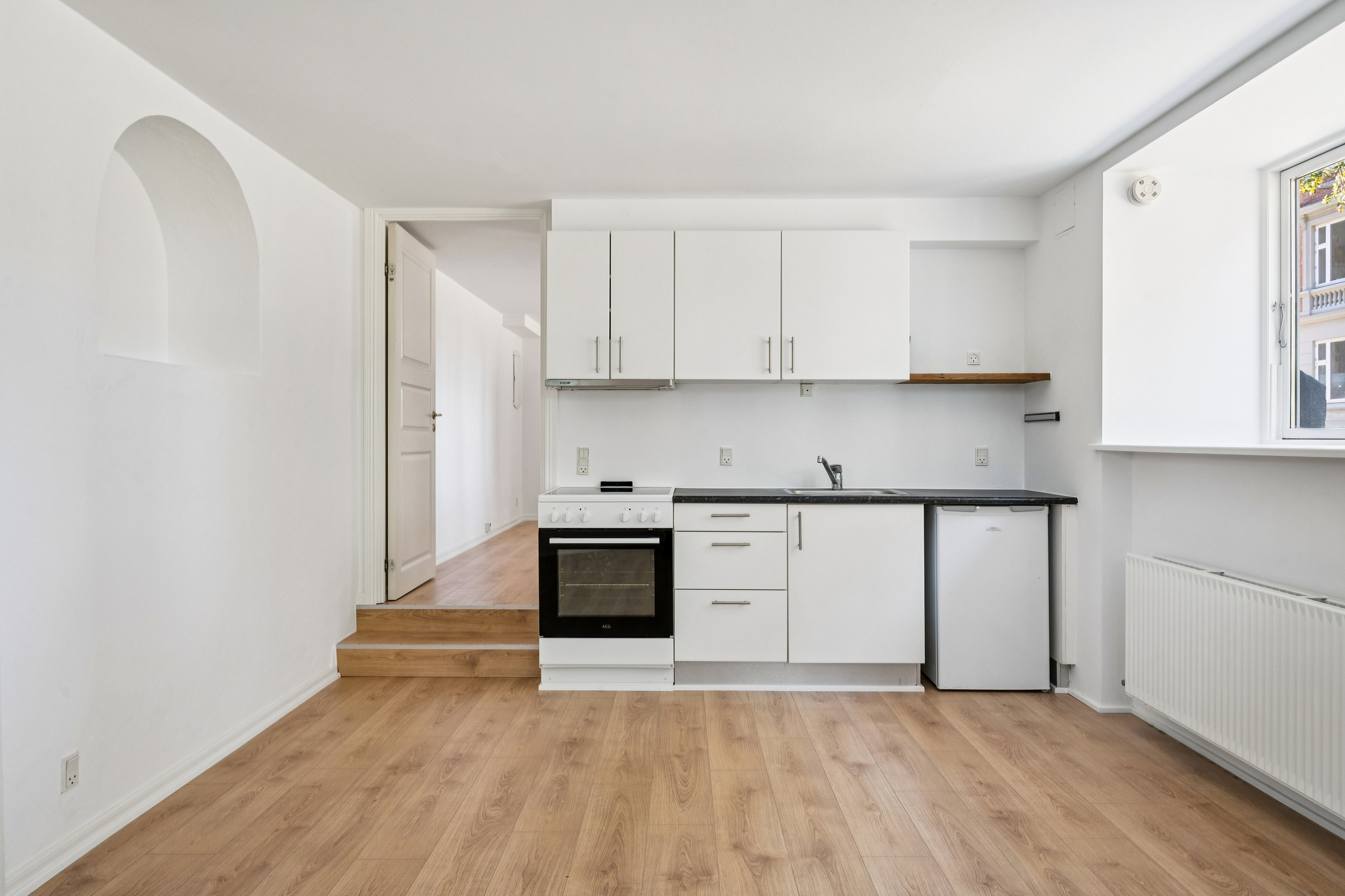 Fremhævet køkken billede i fuldskærmstilstand. Billede af Ewaldsgade 14, kld.., 8000 Aarhus C