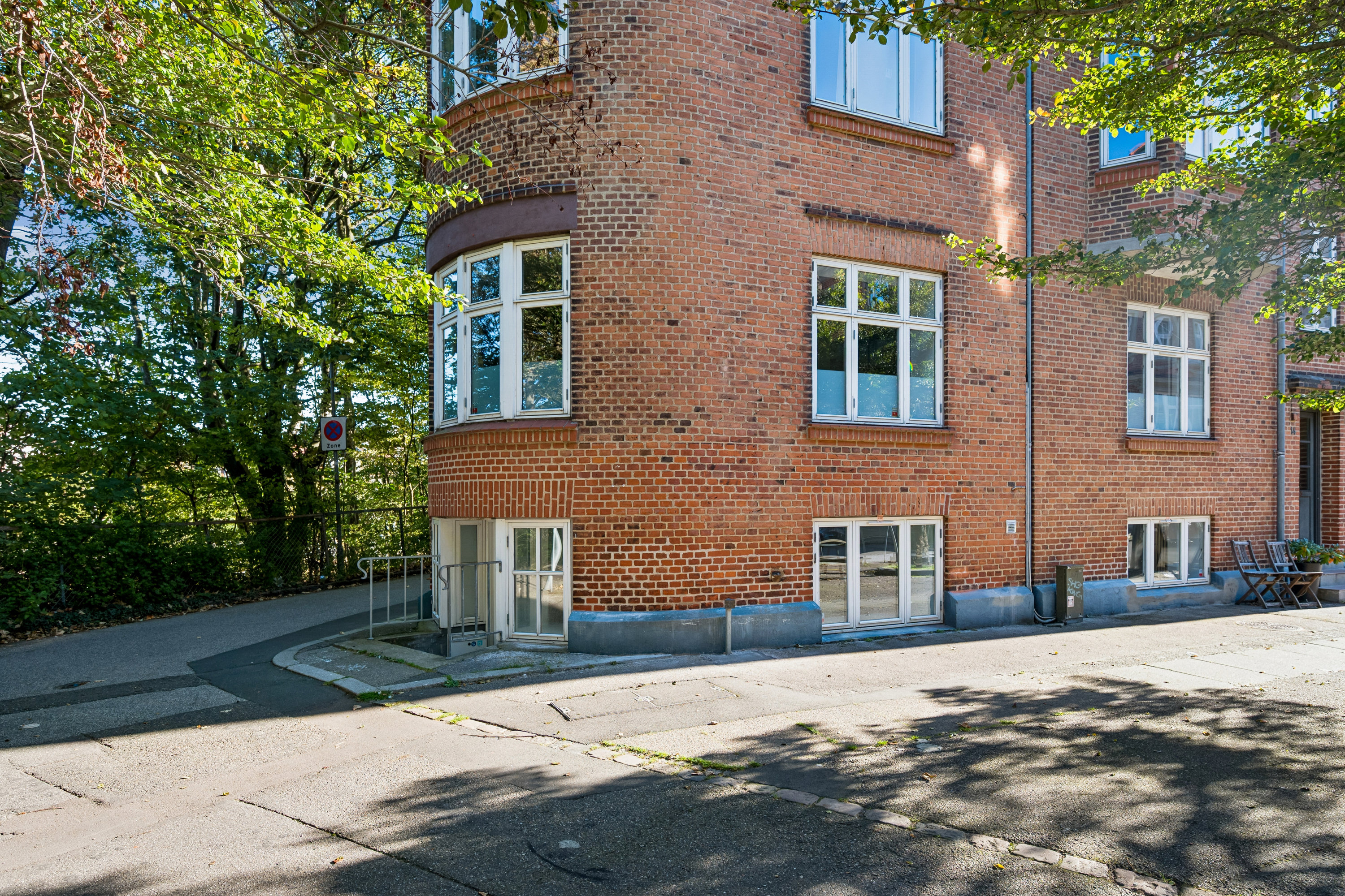 Fremhævet ejendom 1 billede i fuldskærmstilstand. Billede af Ewaldsgade 14, kld.., 8000 Aarhus C