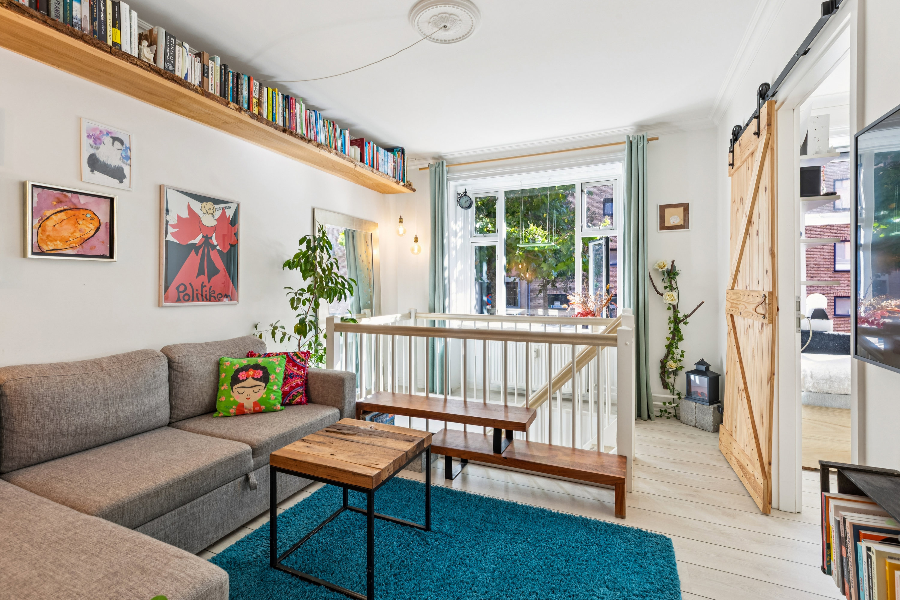 Fremhævet stue billede i fuldskærmstilstand. Billede af Langelandsvej 51, st.. th., 2000 Frederiksberg