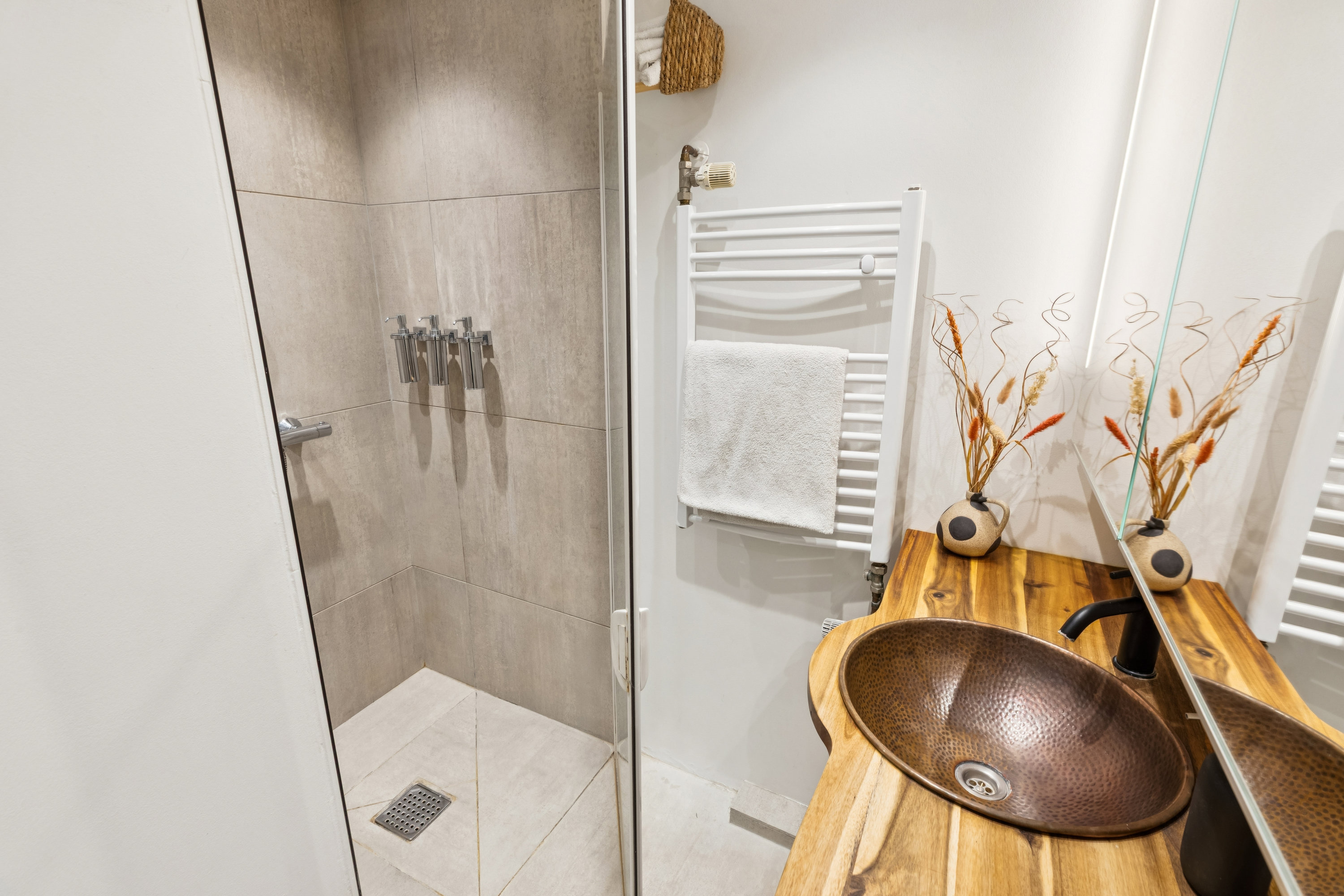 Fremhævet badeværelse billede i fuldskærmstilstand. Billede af Langelandsvej 51, st.. th., 2000 Frederiksberg