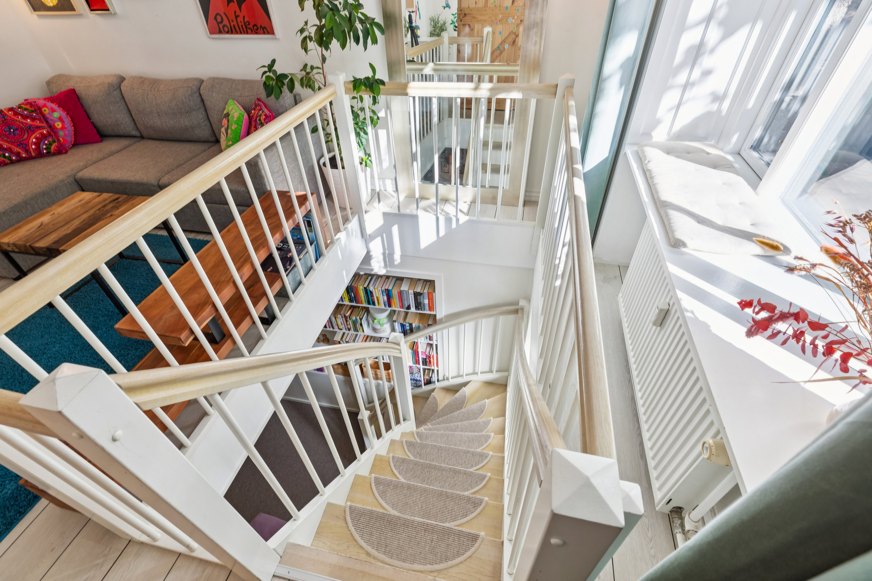 Fremhævet trappe billede i fuldskærmstilstand. Billede af Langelandsvej 51, st.. th., 2000 Frederiksberg