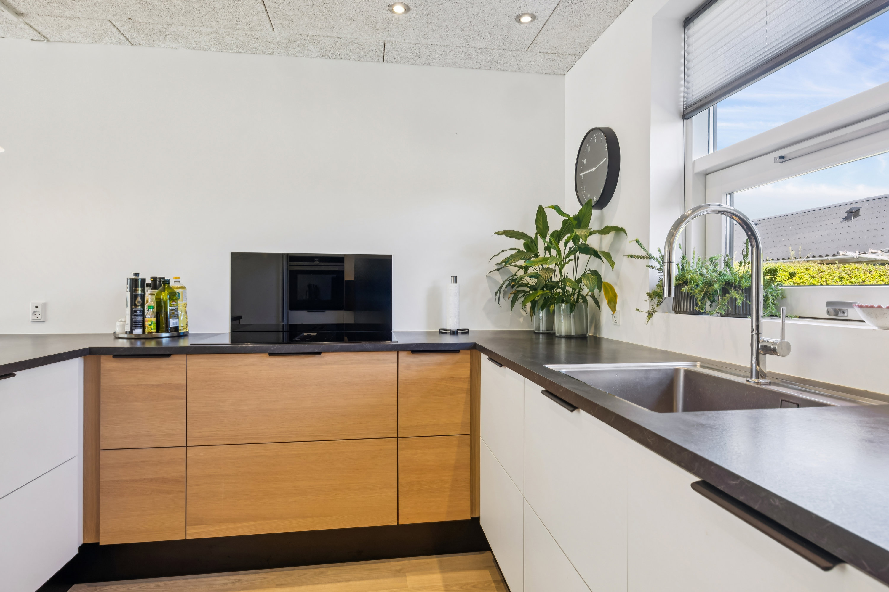 Fremhævet køkken billede i fuldskærmstilstand. Billede af Groben 12, Vester Hassing, 9310 Vodskov