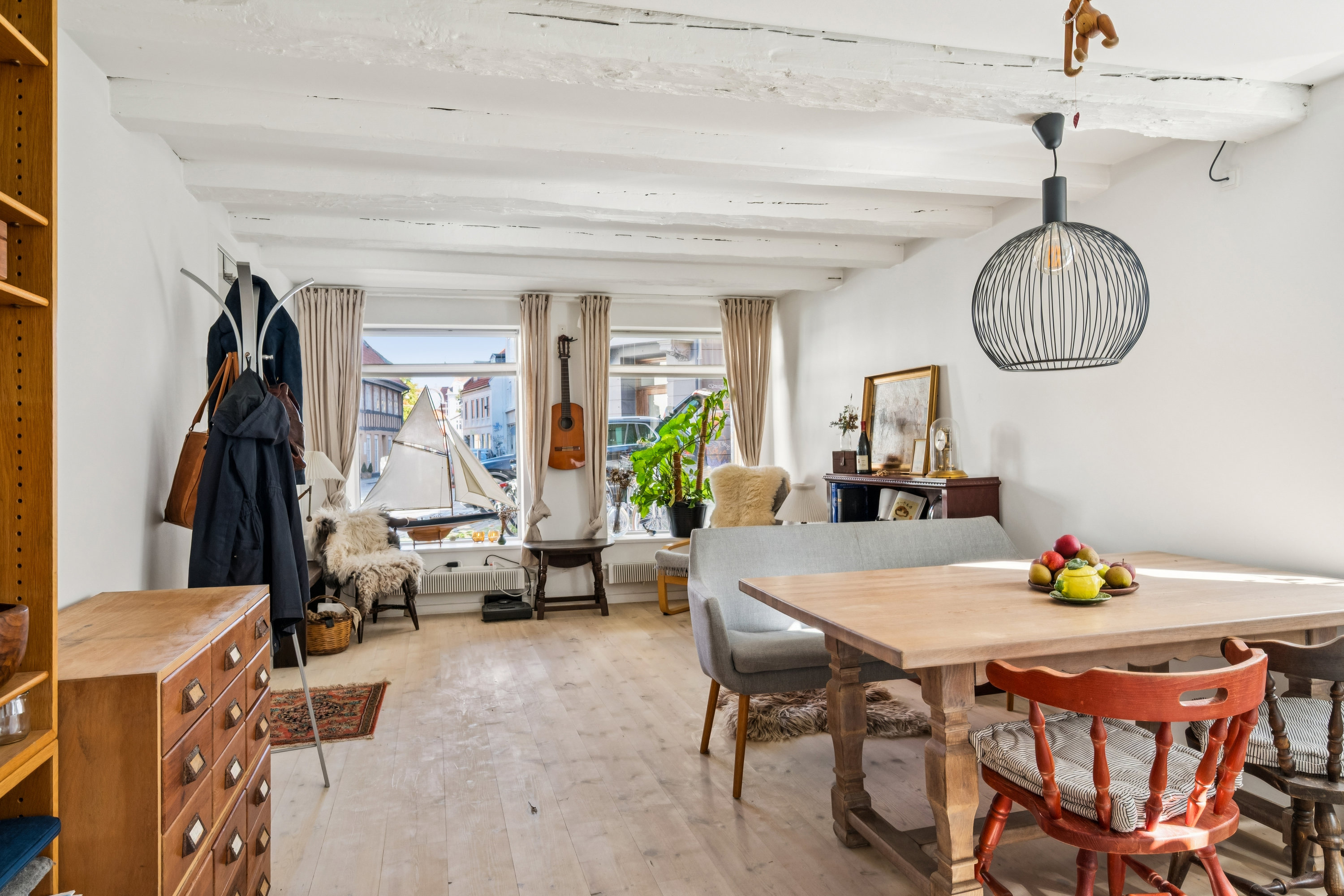 Miniaturebillede 1: stue. Billede af Studsgade 28, st.. tv., 8000 Aarhus C