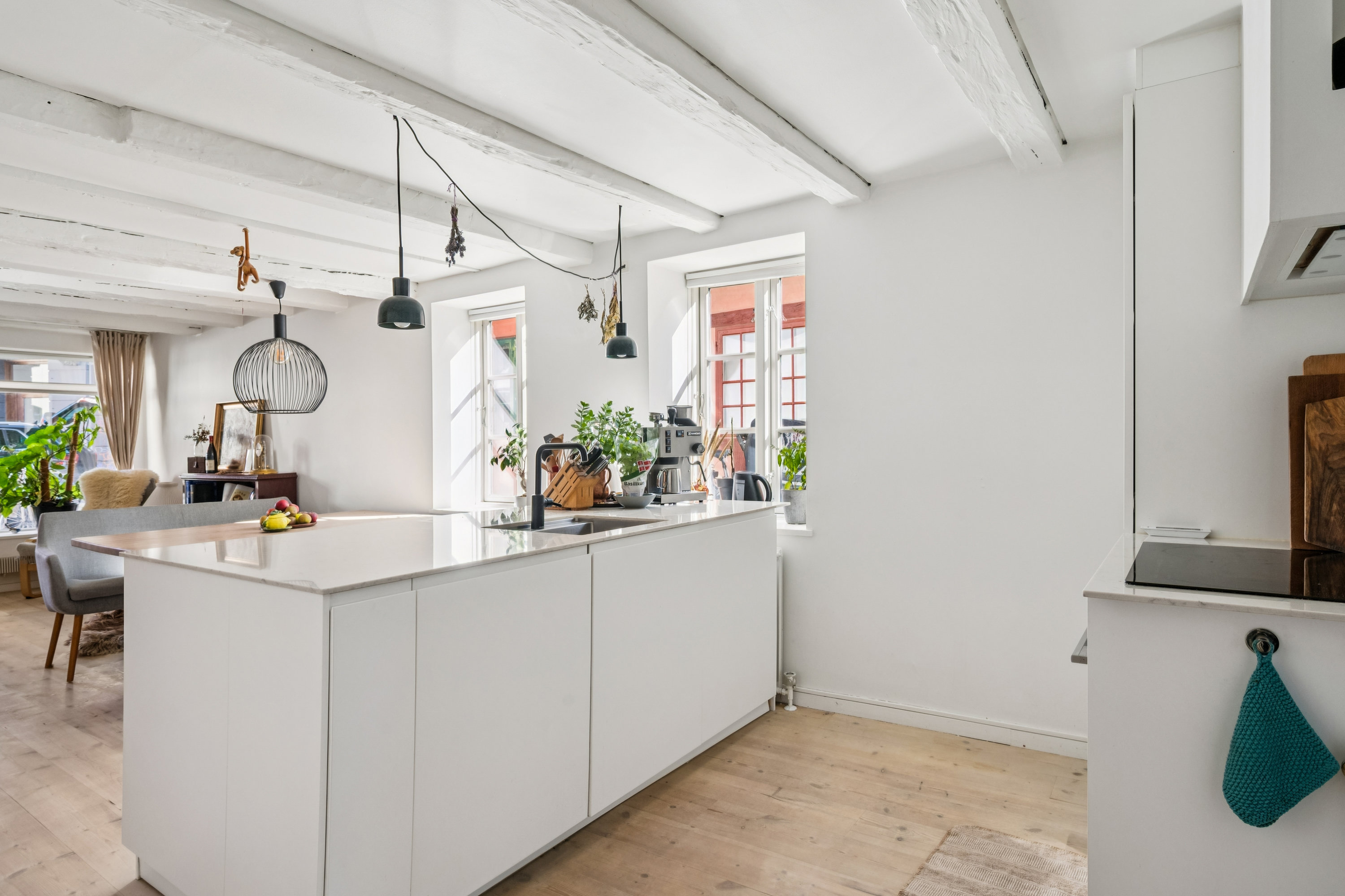 Fremhævet køkken billede i fuldskærmstilstand. Billede af Studsgade 28, st.. tv., 8000 Aarhus C