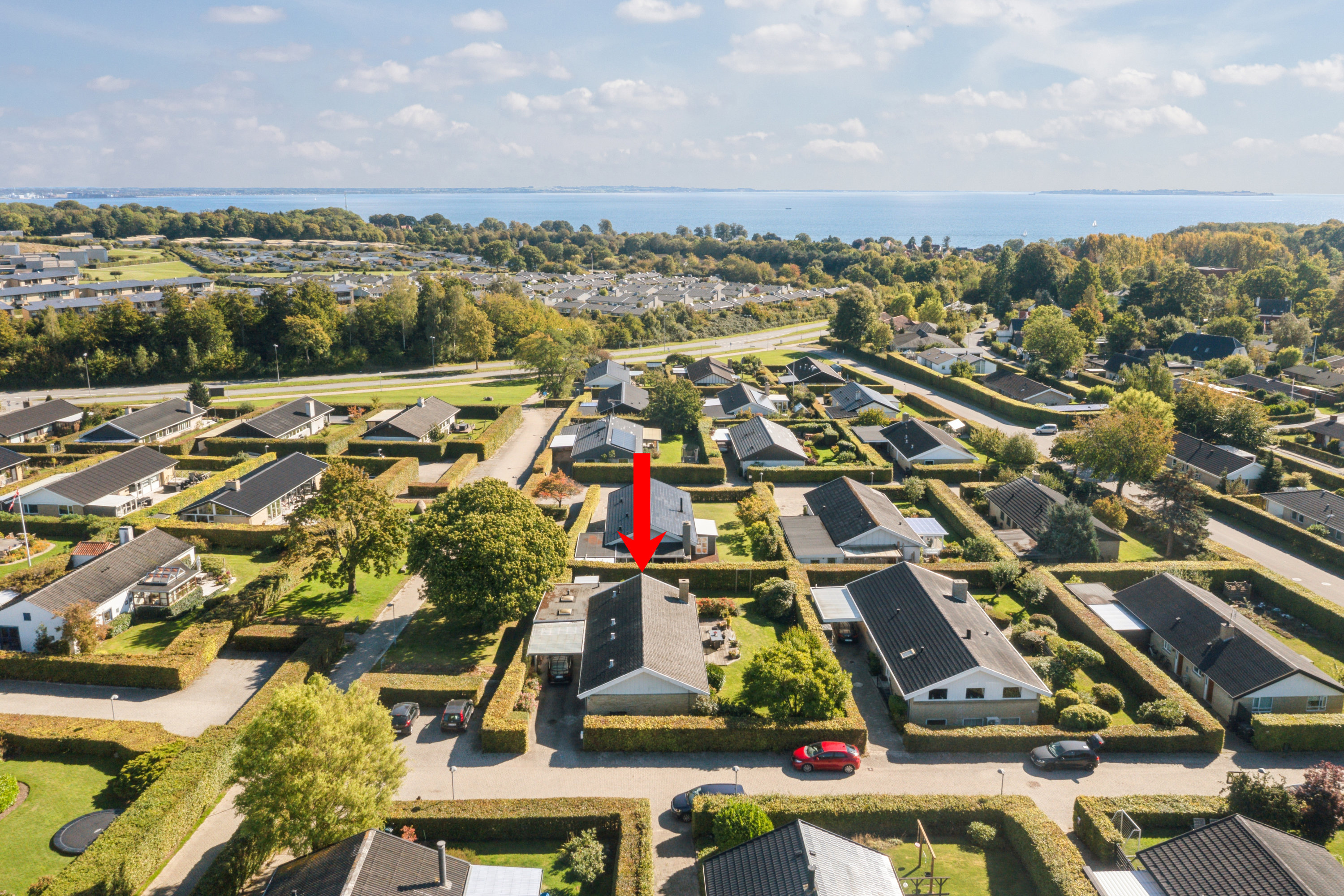 Fremhævet luftfoto billede i fuldskærmstilstand. Billede af K A Hasselbalchs Vej 30, 3070 Snekkersten