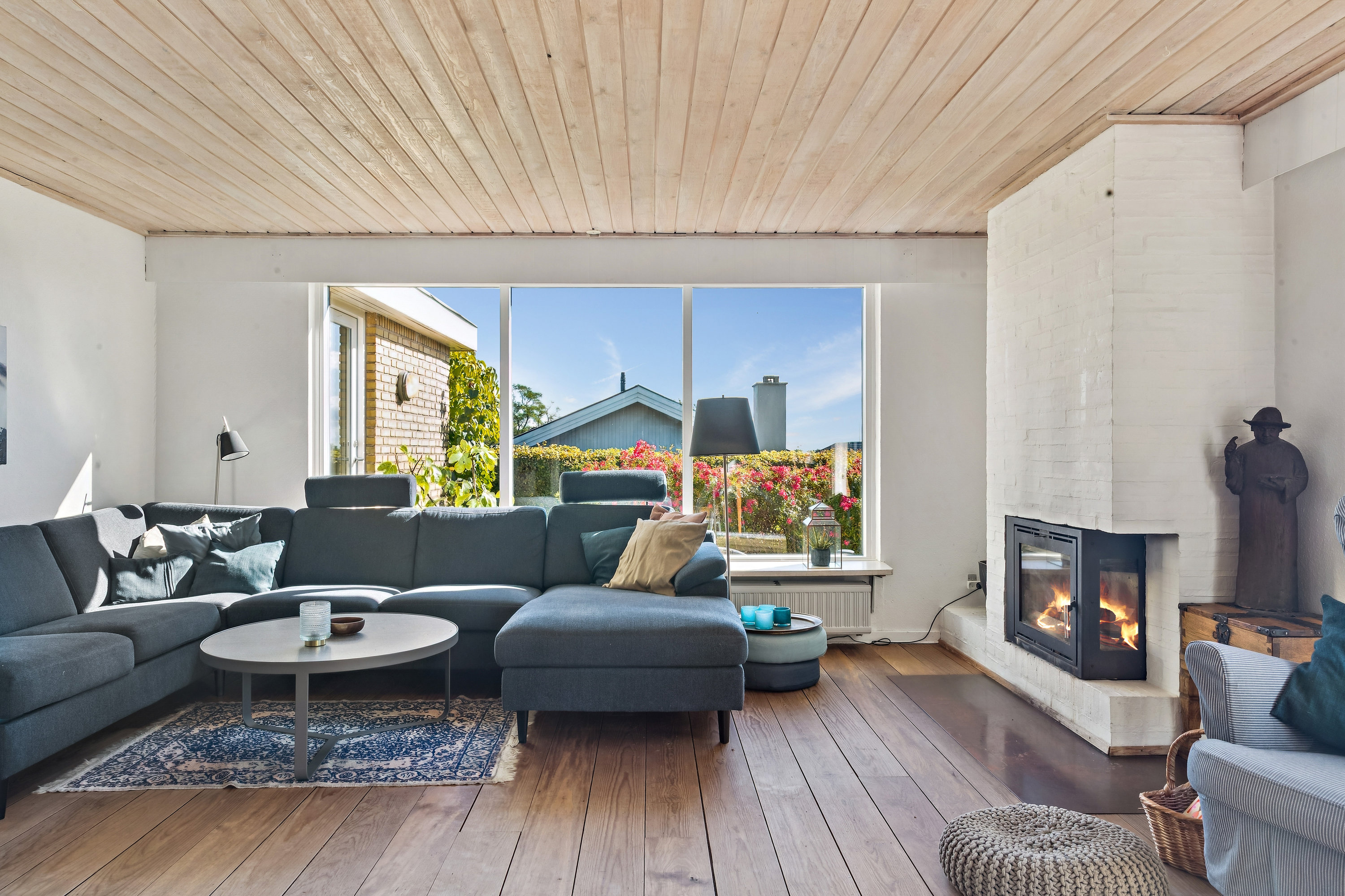 Fremhævet stue billede i fuldskærmstilstand. Billede af K A Hasselbalchs Vej 30, 3070 Snekkersten