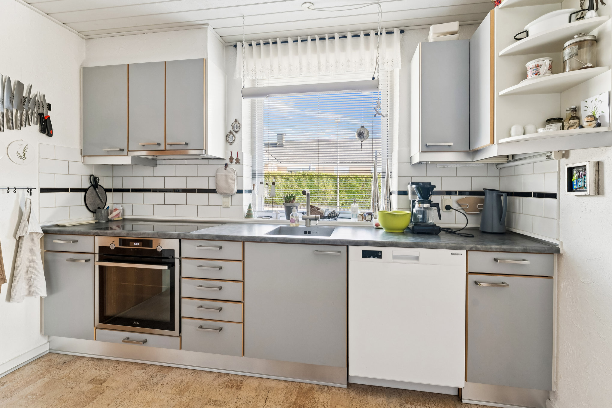 Fremhævet køkken billede i fuldskærmstilstand. Billede af Stubvangen 23, 8920 Randers NV