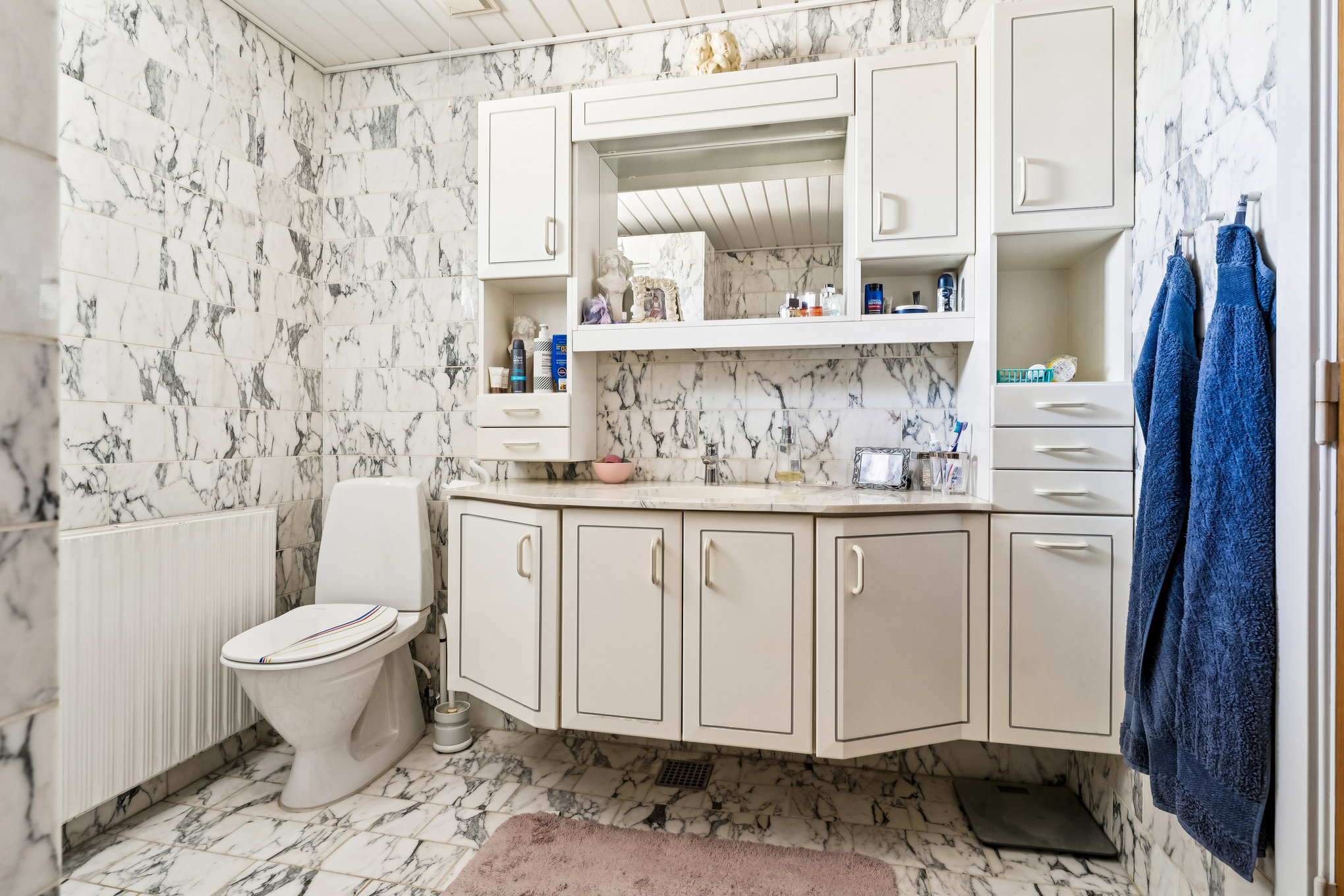 Fremhævet badeværelse billede i fuldskærmstilstand. Billede af Stubvangen 23, 8920 Randers NV