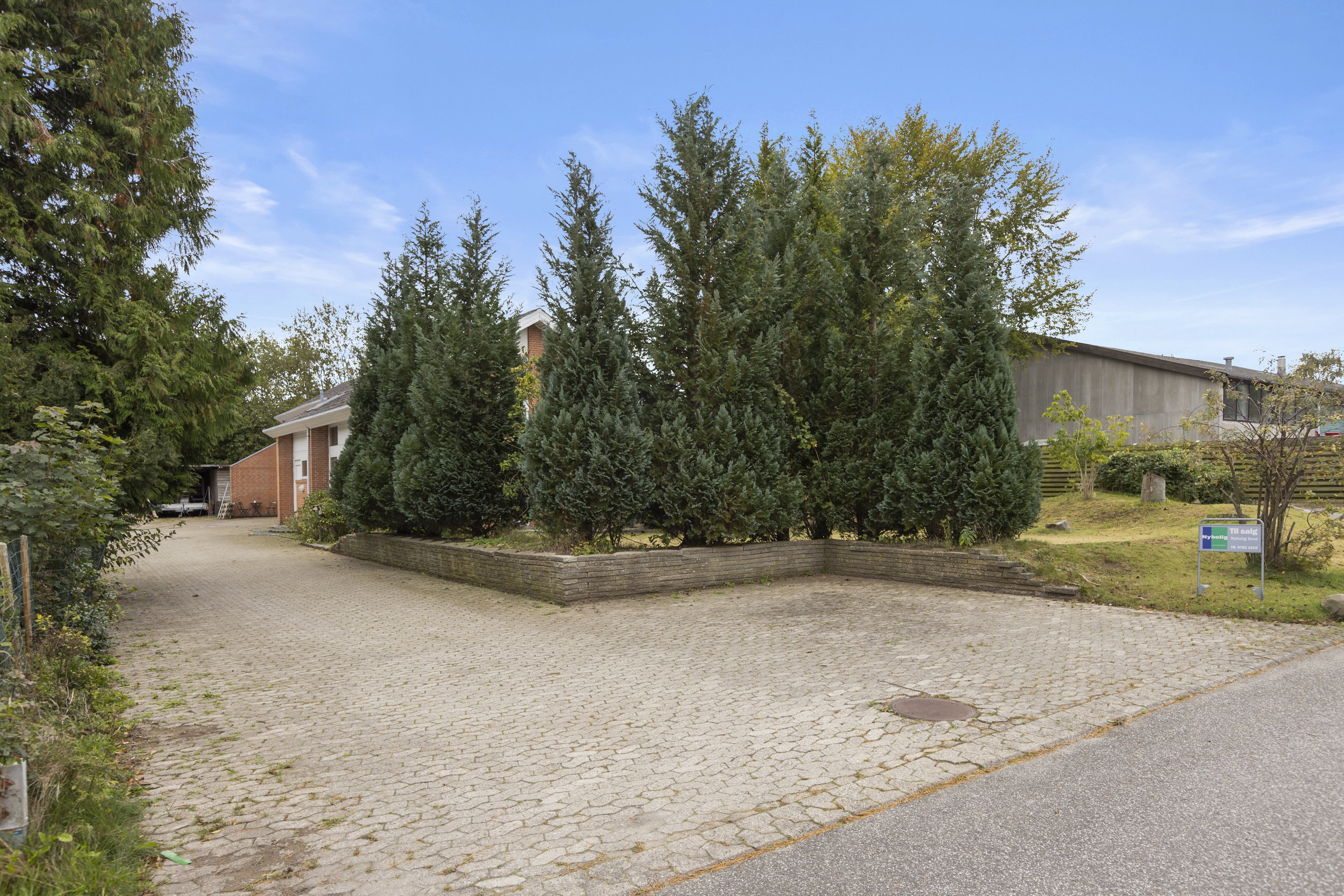 Fremhævet indkørsel billede i fuldskærmstilstand. Billede af Finlandsvej 13, 4180 Sorø